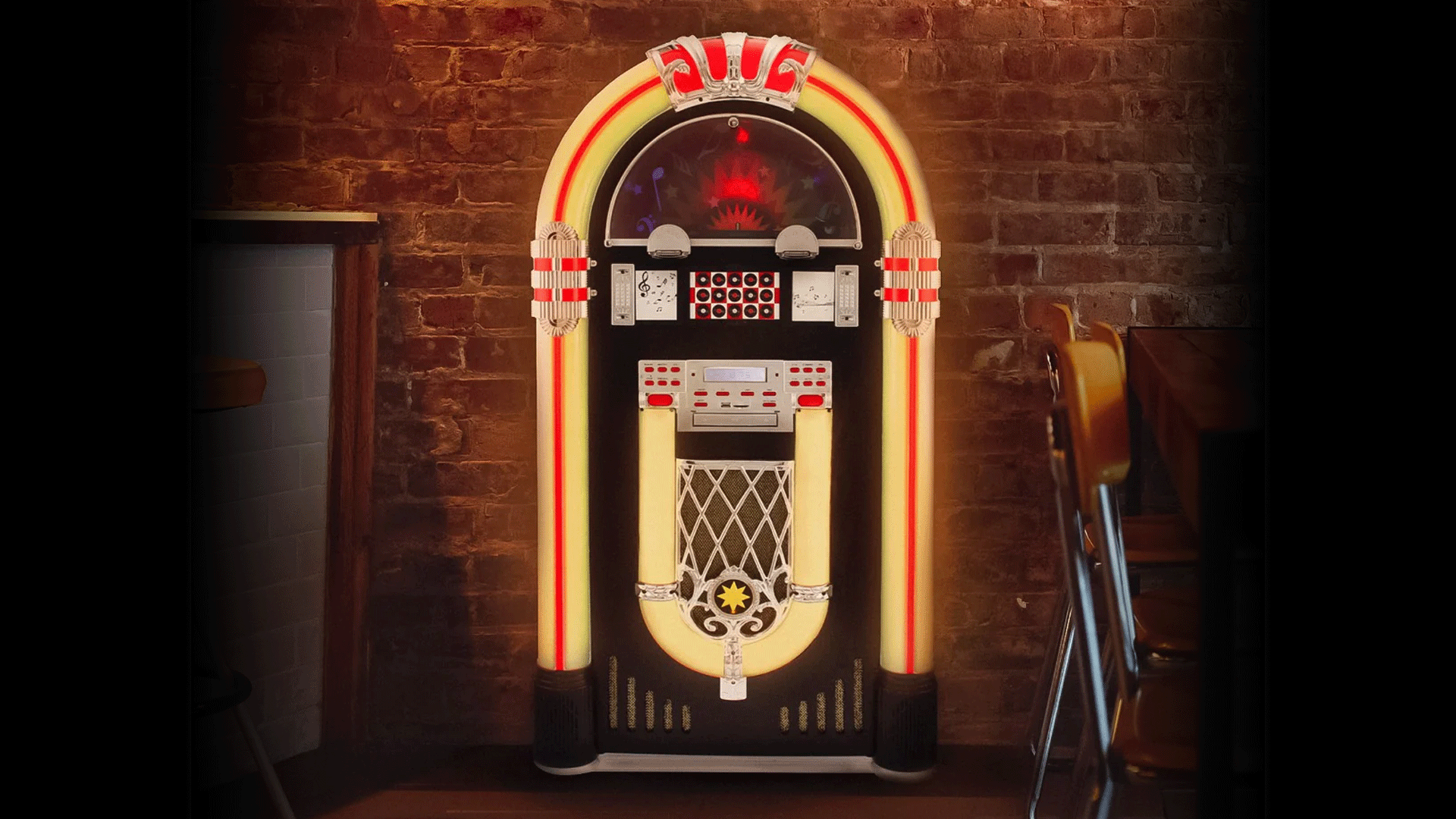 Why Jukeboxes Are More Popular Than Ever In 2024?