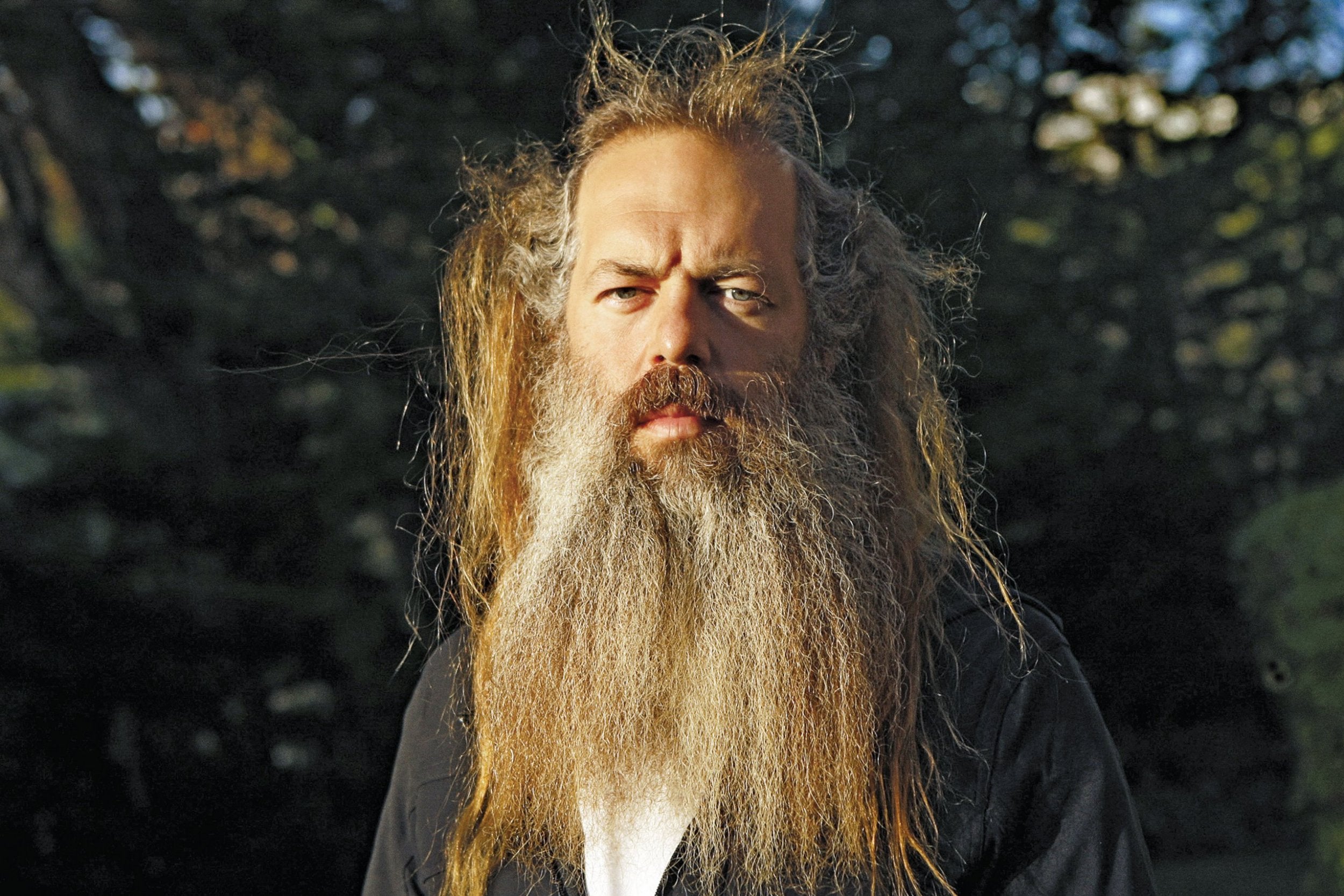 Rick Rubin Unkempt beard and hair