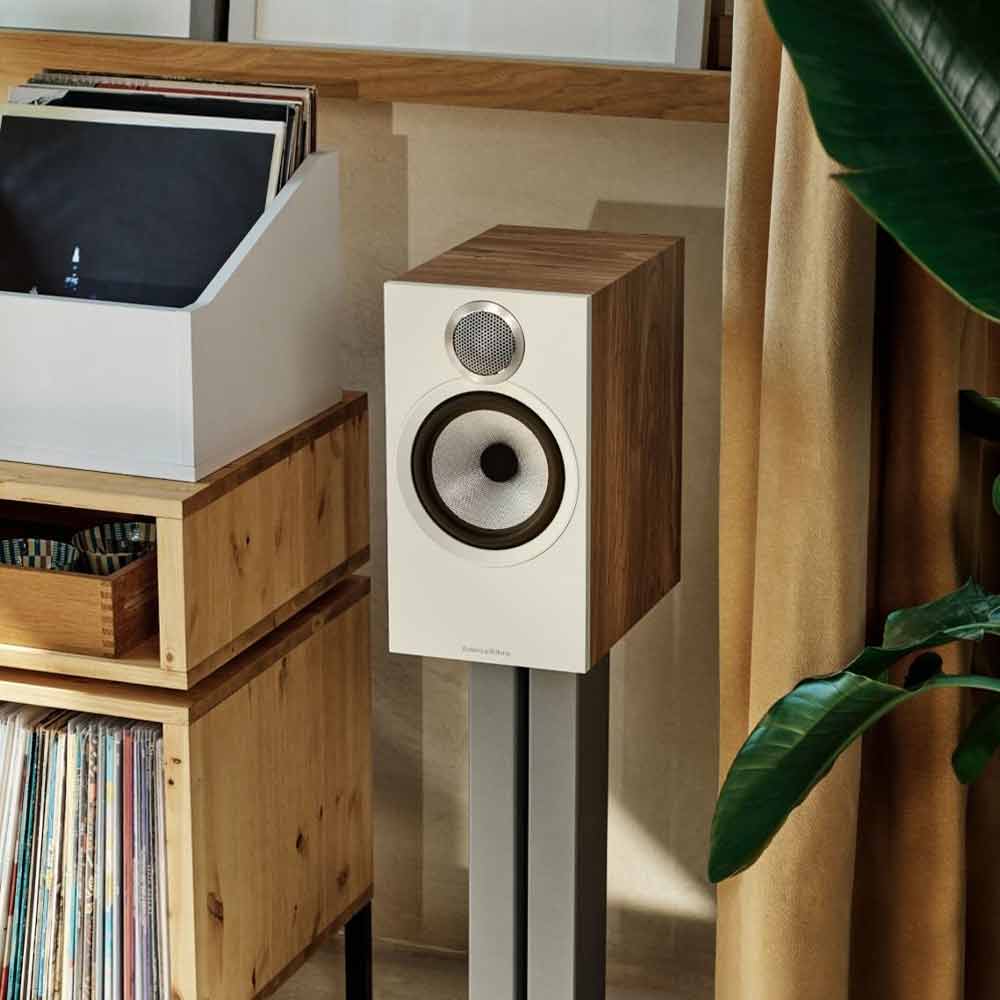 Bookshelf Speakers