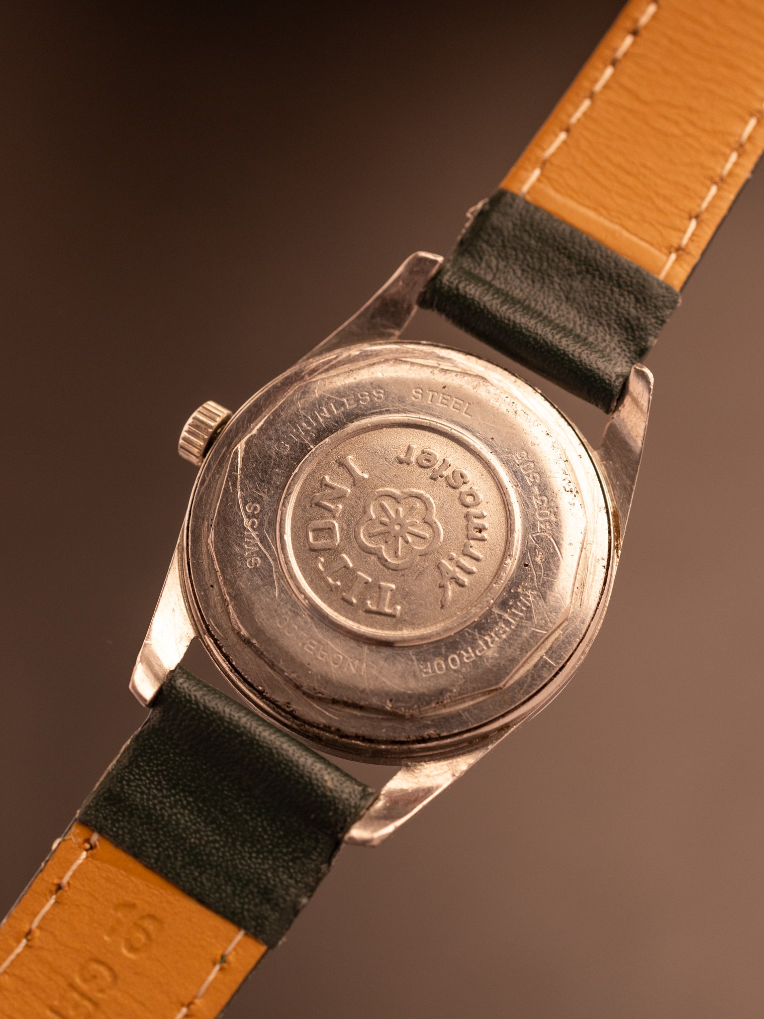 Titoni (Ref. 303-305) (33mm; Manual)