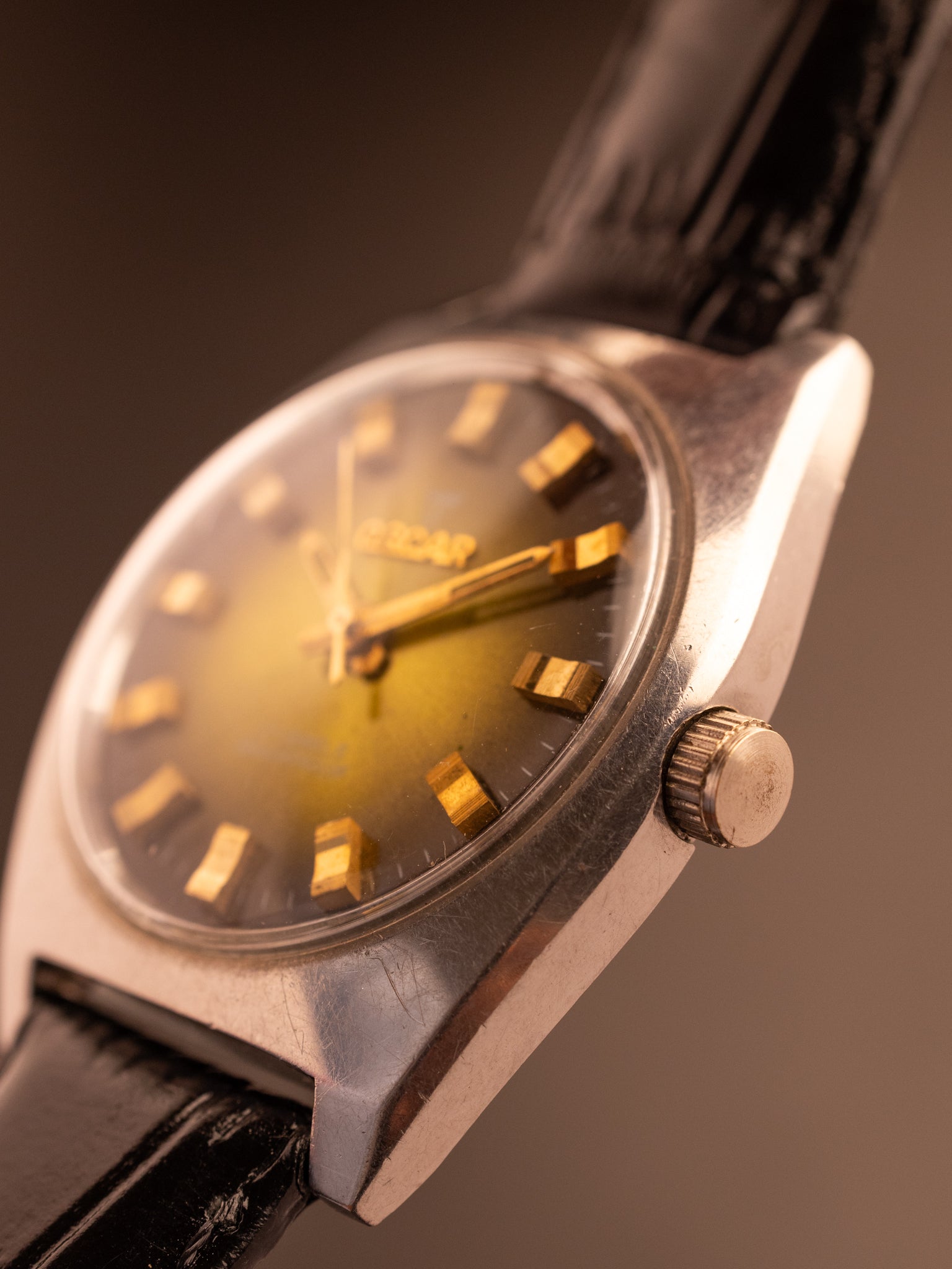 Oscar Hand Winding Sunburst Green Dial (Ref. Unknown) (35mm; Manual)