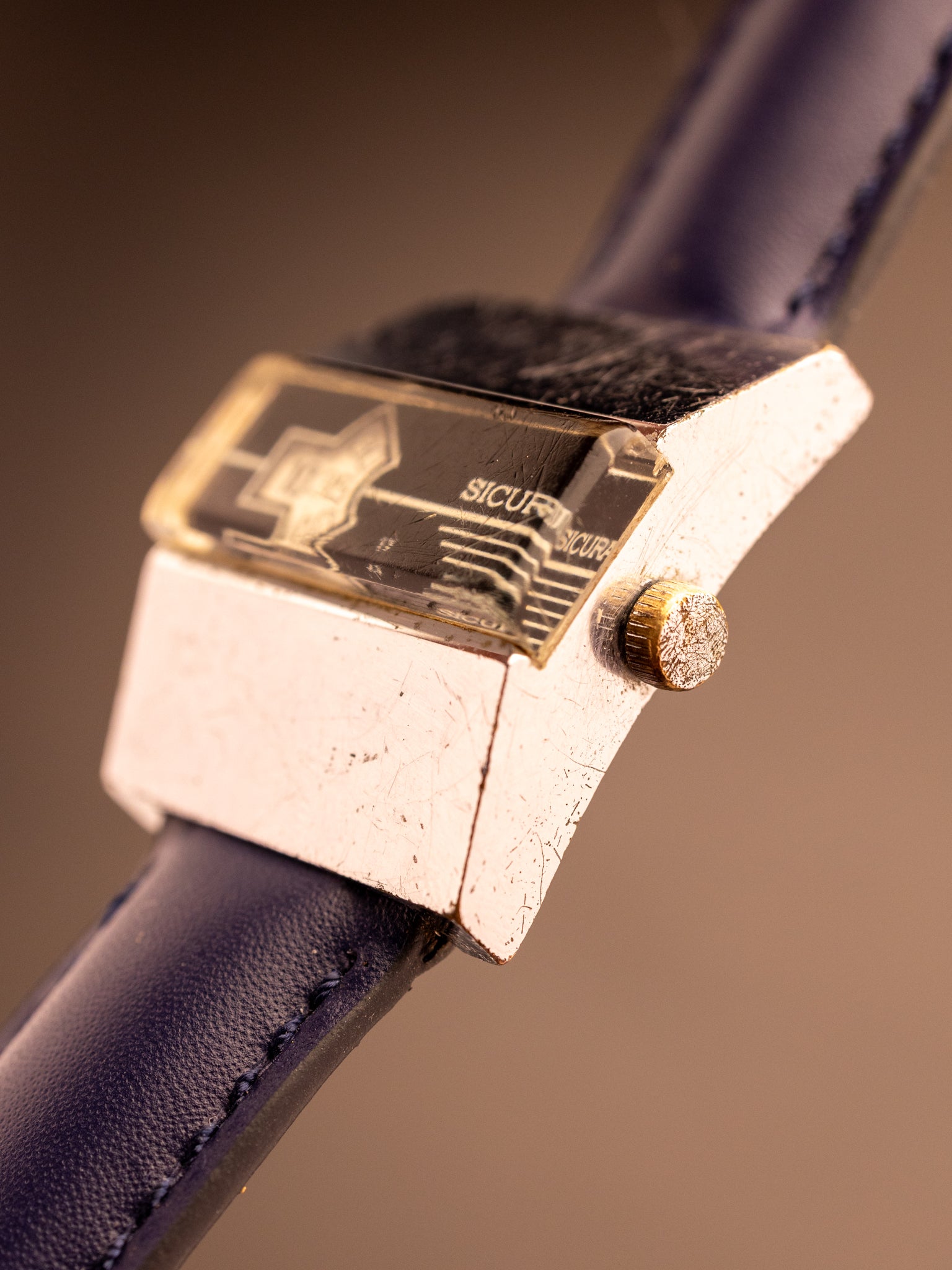 Sicura (Brietling) Jump Hour (Circa. 1970s) (Ref. Unknown) (26mm; Manual) (Rare; Collectable)