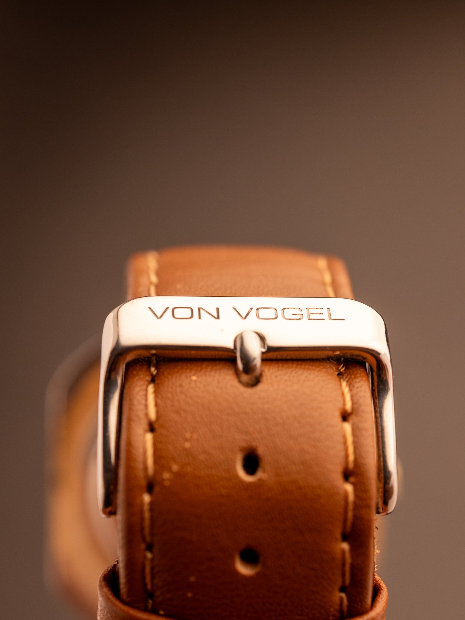 Grand Prix; Cushion Dial (Ref. Unknown) (40mm; Manual)