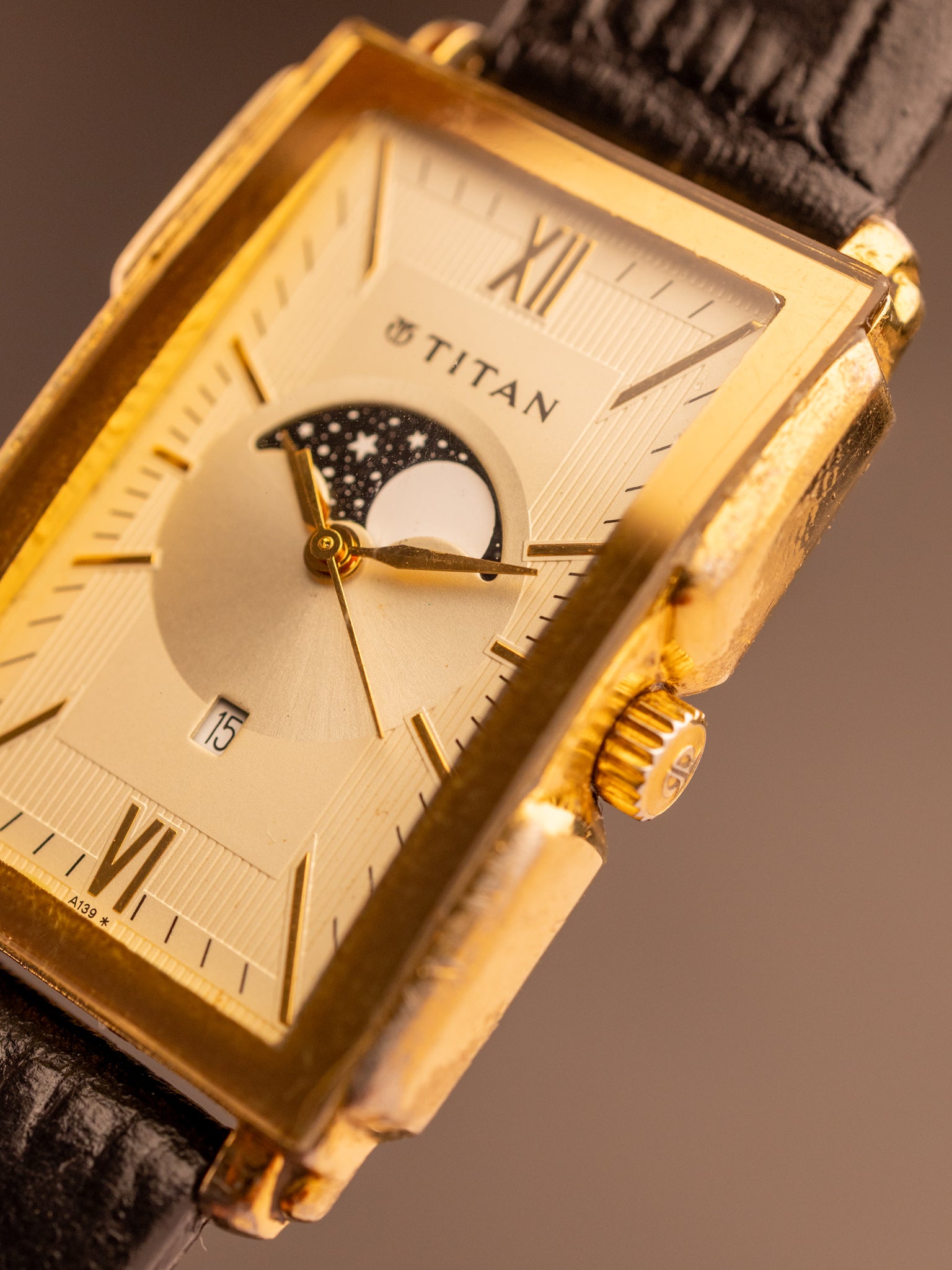 Titan Moonphase Tank (Ref. 1485YAA) (29mm; Quartz)