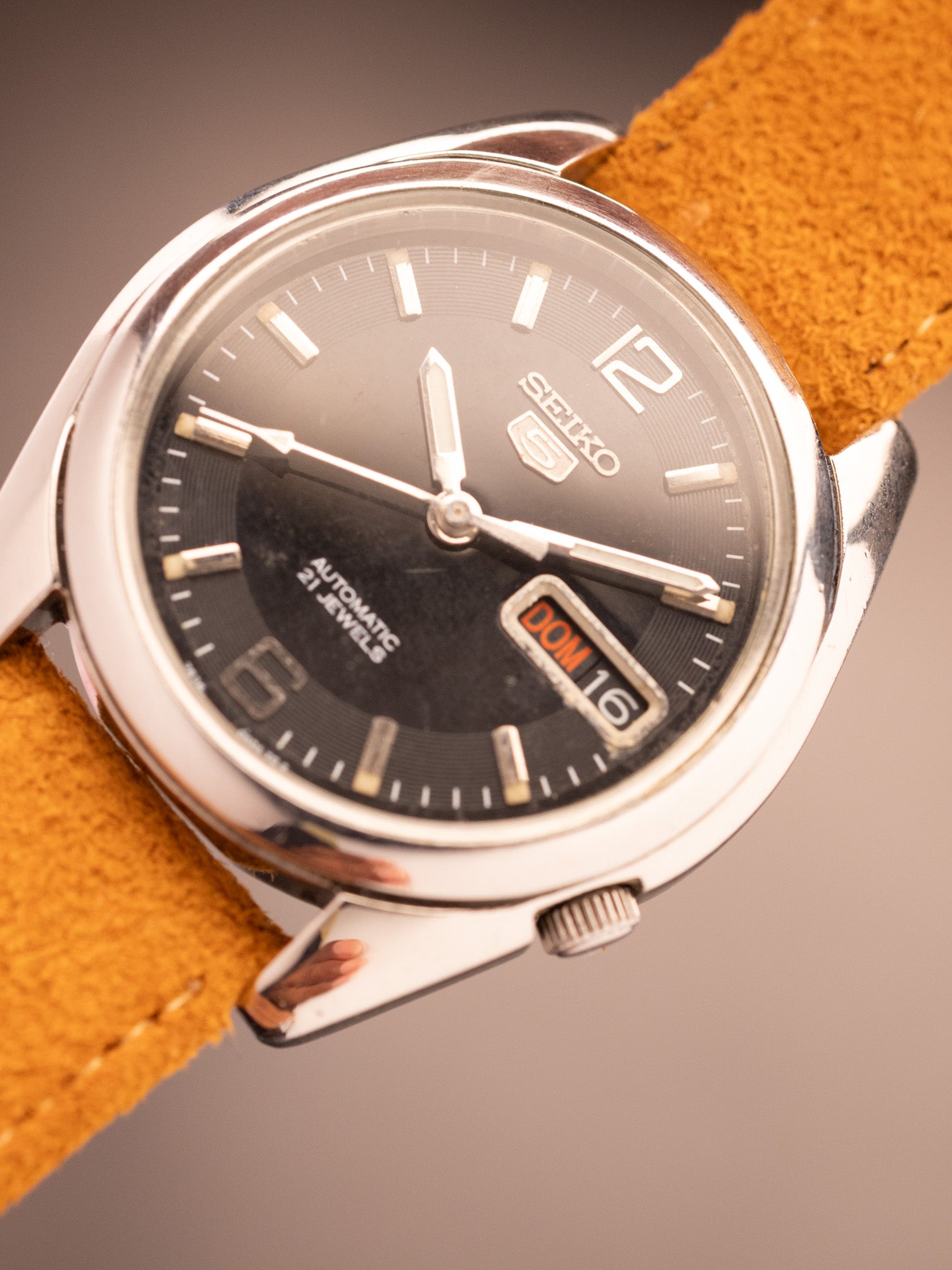 Seiko 5 SNK393 (Ref. 7S26-01V0) (37mm) (Rare)