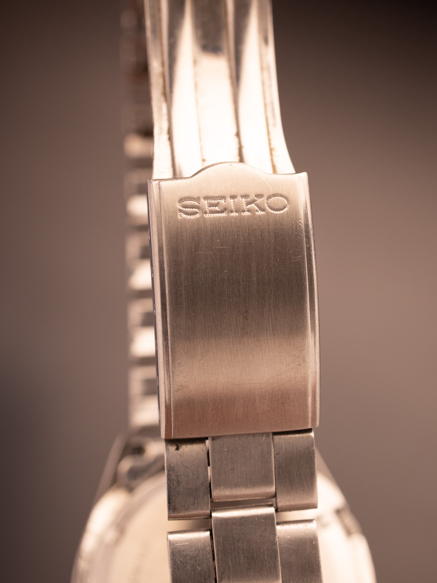 Seiko 5 Hi Beat 102839 (Ref. 7009-8210) (37mm; Automatic)