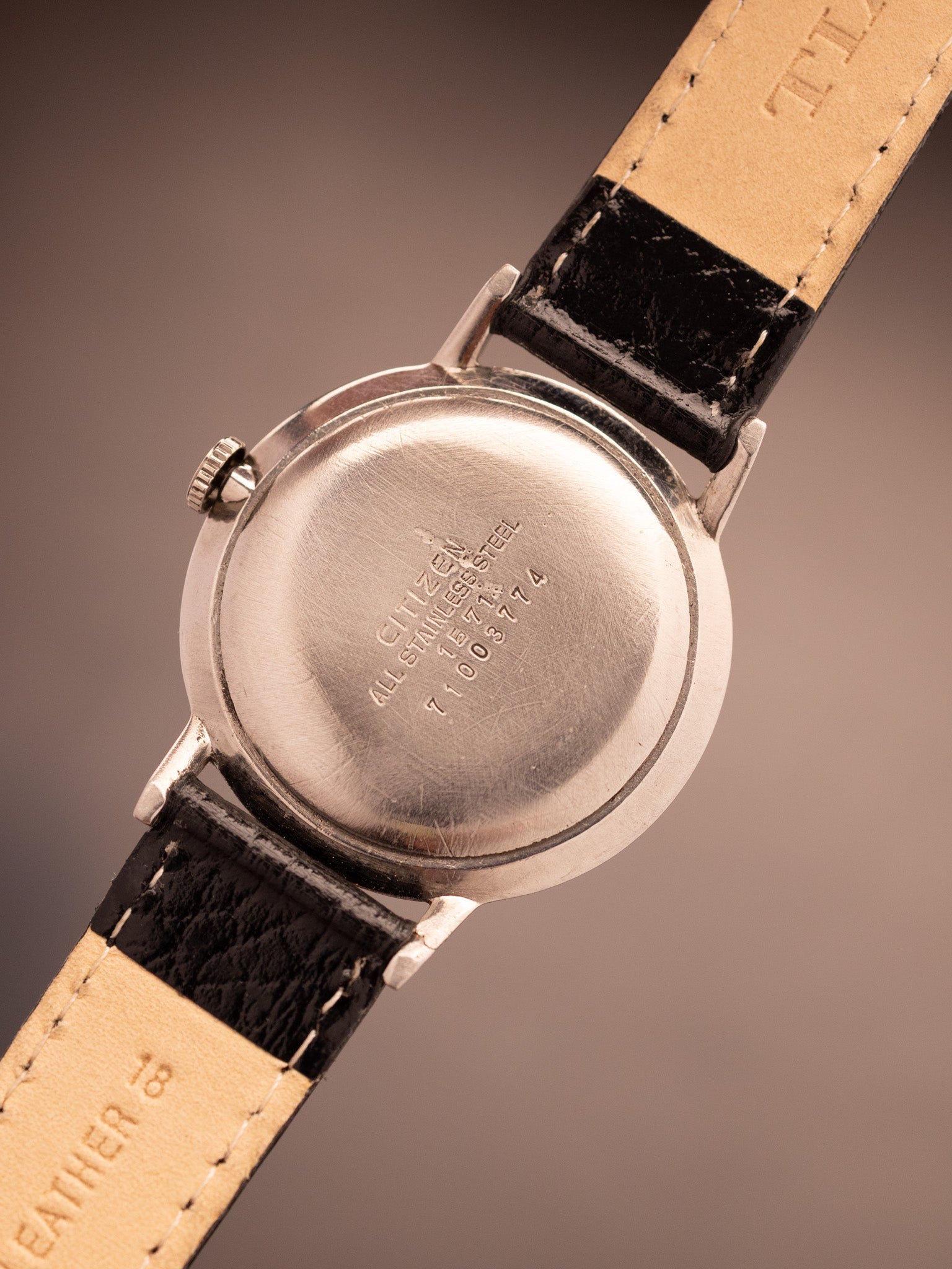 Citizen Thinline 1571 (Ref. 71003774) (35mm; Manual)