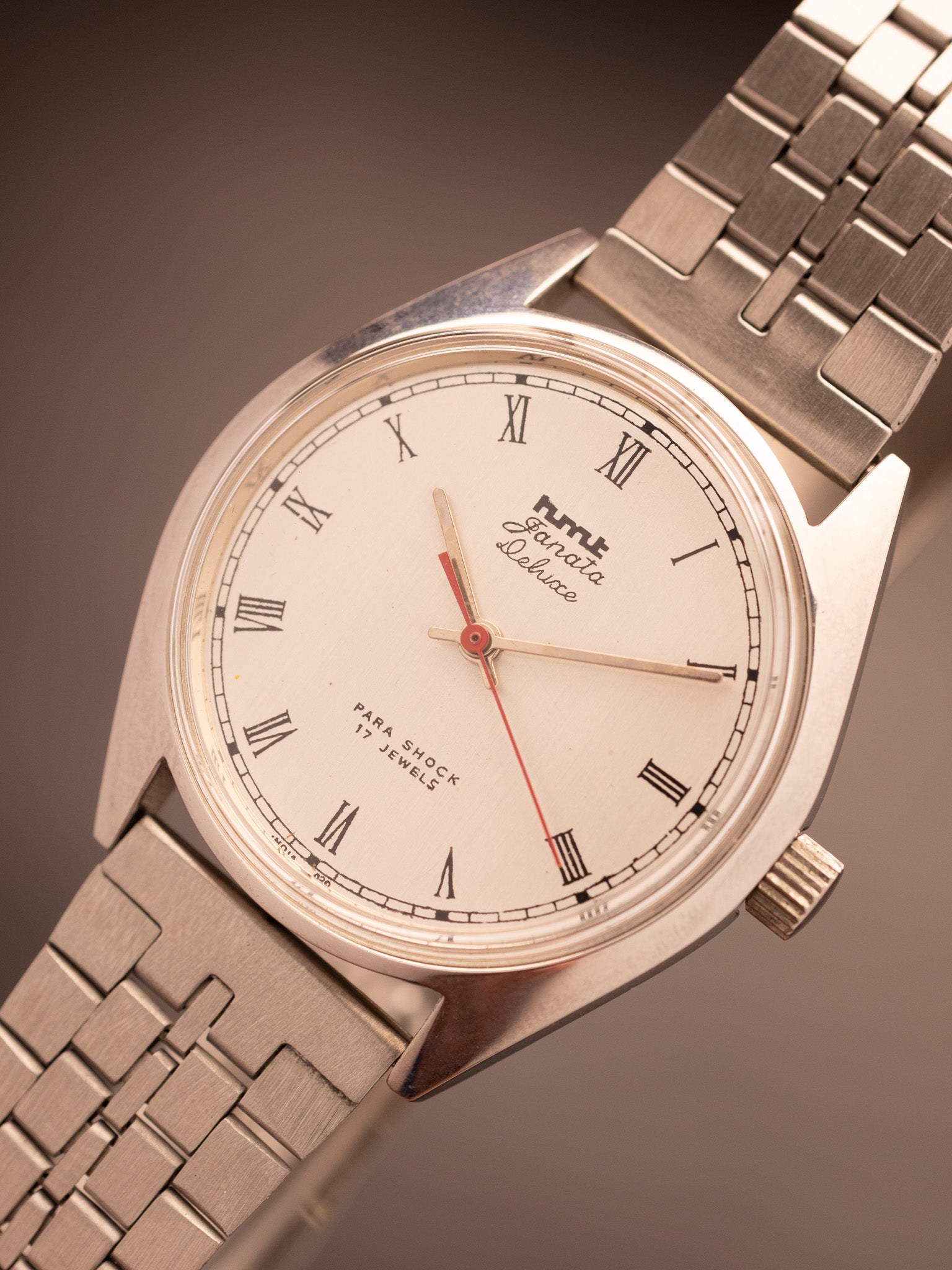 HMT Janata Deluxe NOS 2 (Ref. 0398) (35mm; Manual)