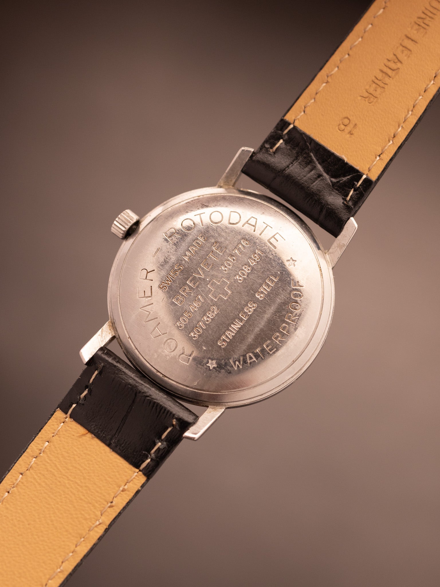 Roamer Brevette Rotodate 44 Jewels (Ref. 305467 305778) (35mm; Automatic) (Rare)