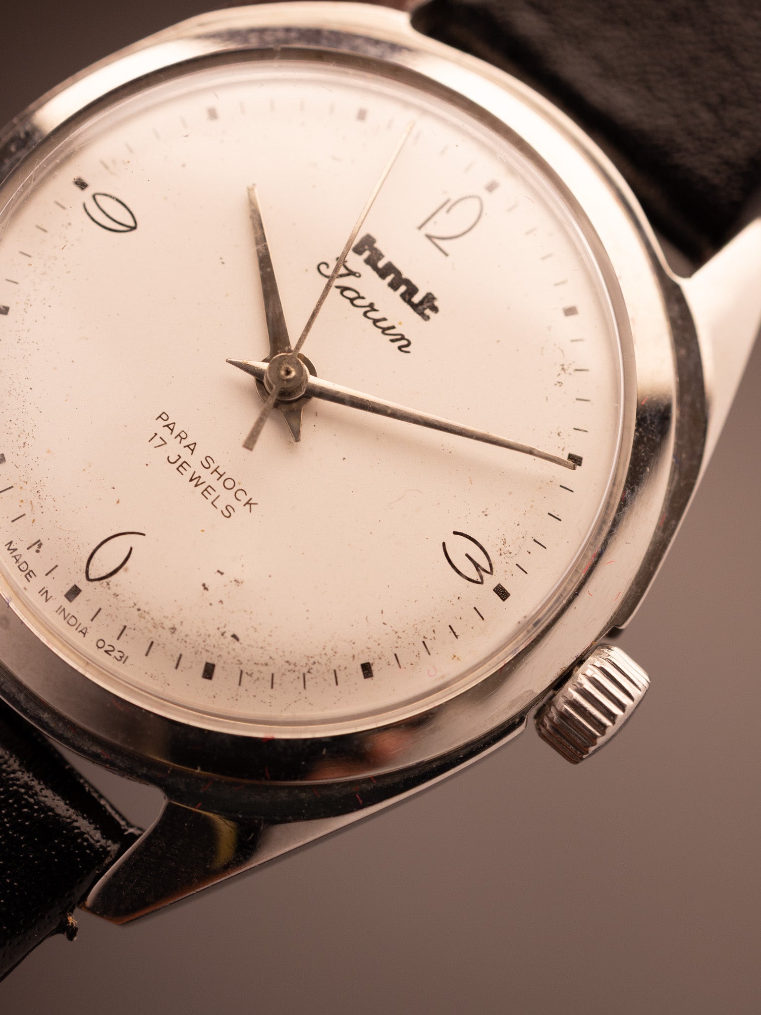 HMT Tarun Art Deco NOS (Ref. 051286) (35mm; Manual) (Rare)
