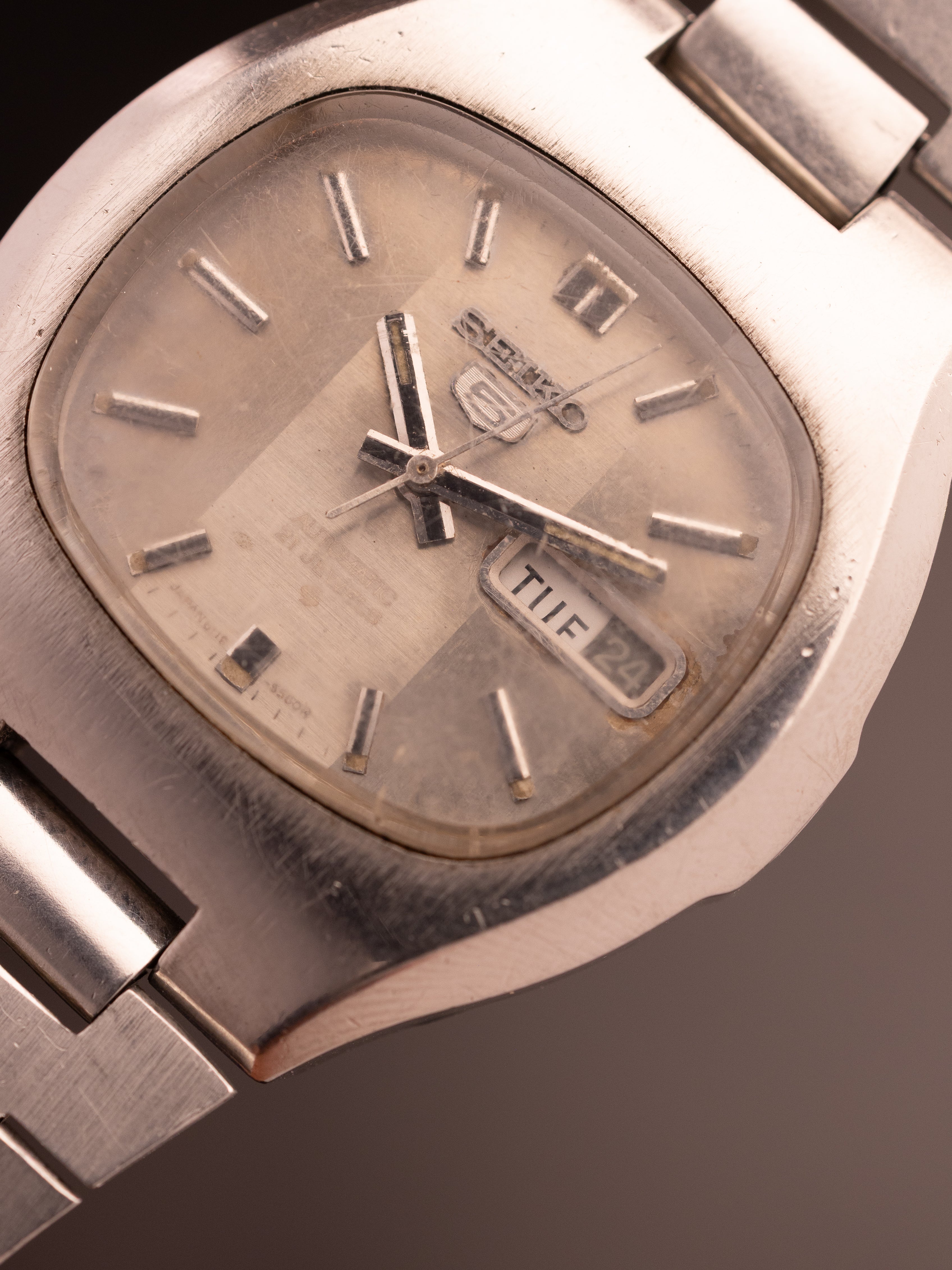 Seiko 5 Cushion 601001 (Ref. 6119-5490) (37mm; Automatic)