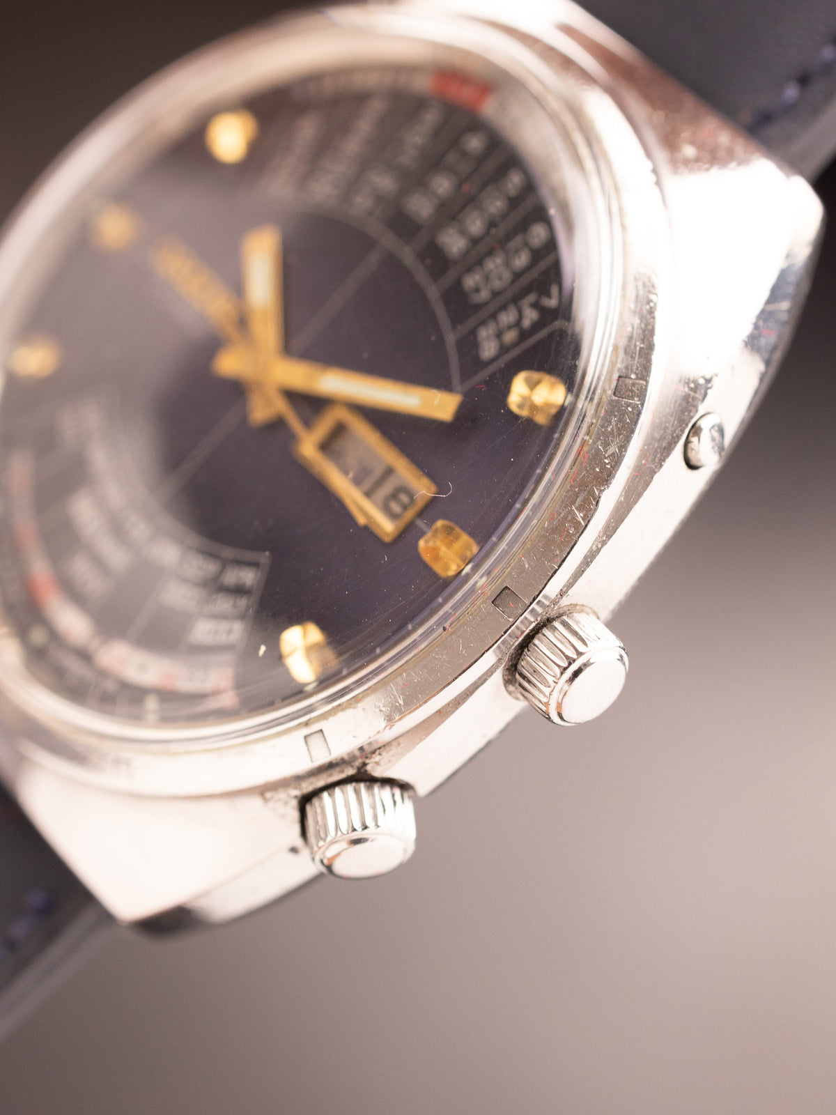 Orient Perpetual Calendar Super Mint (Ref. Y469672-4A) (42mm; Automatic)