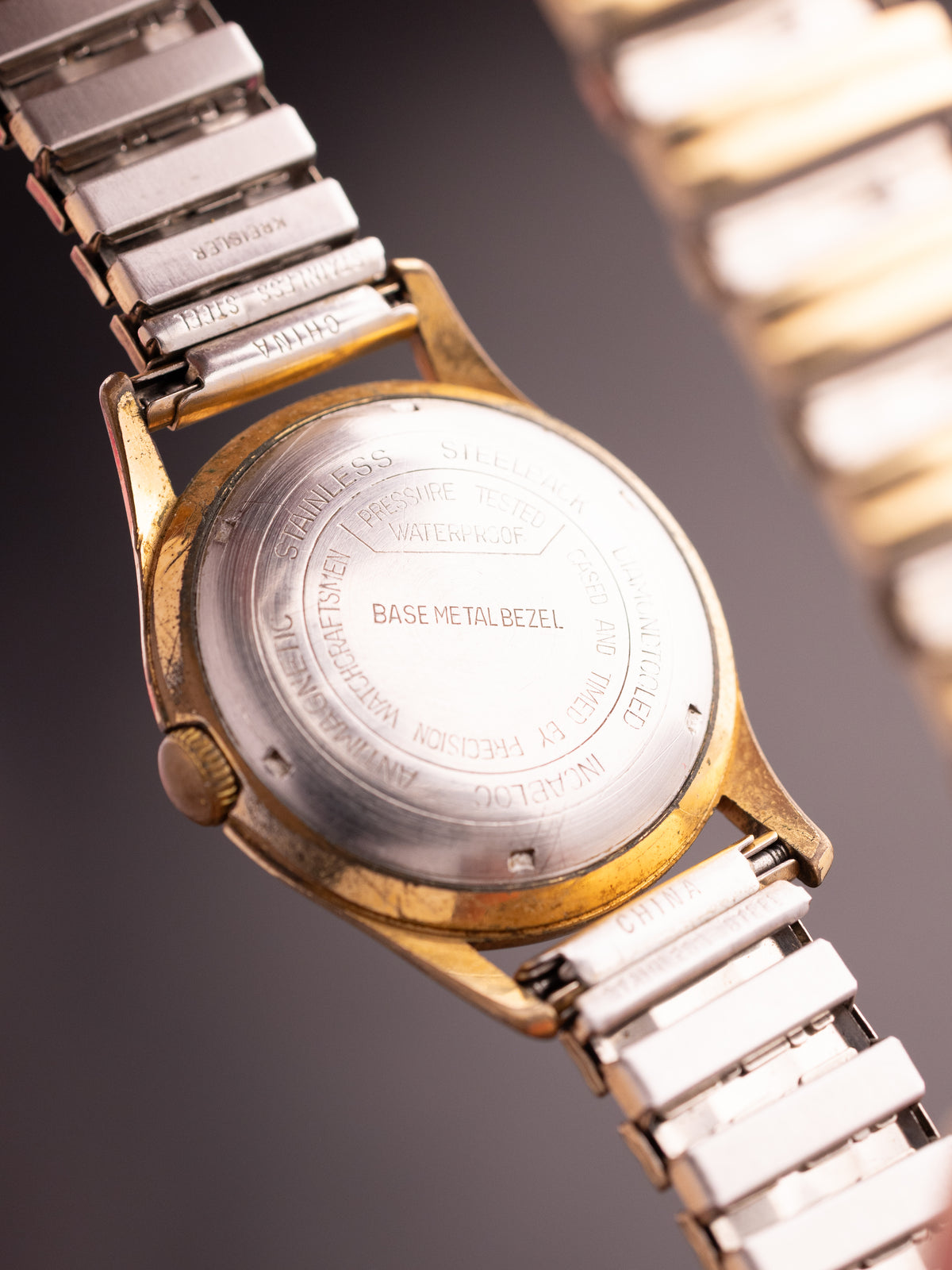 Benrus (Ref. DR 23) (33mm; Manual)