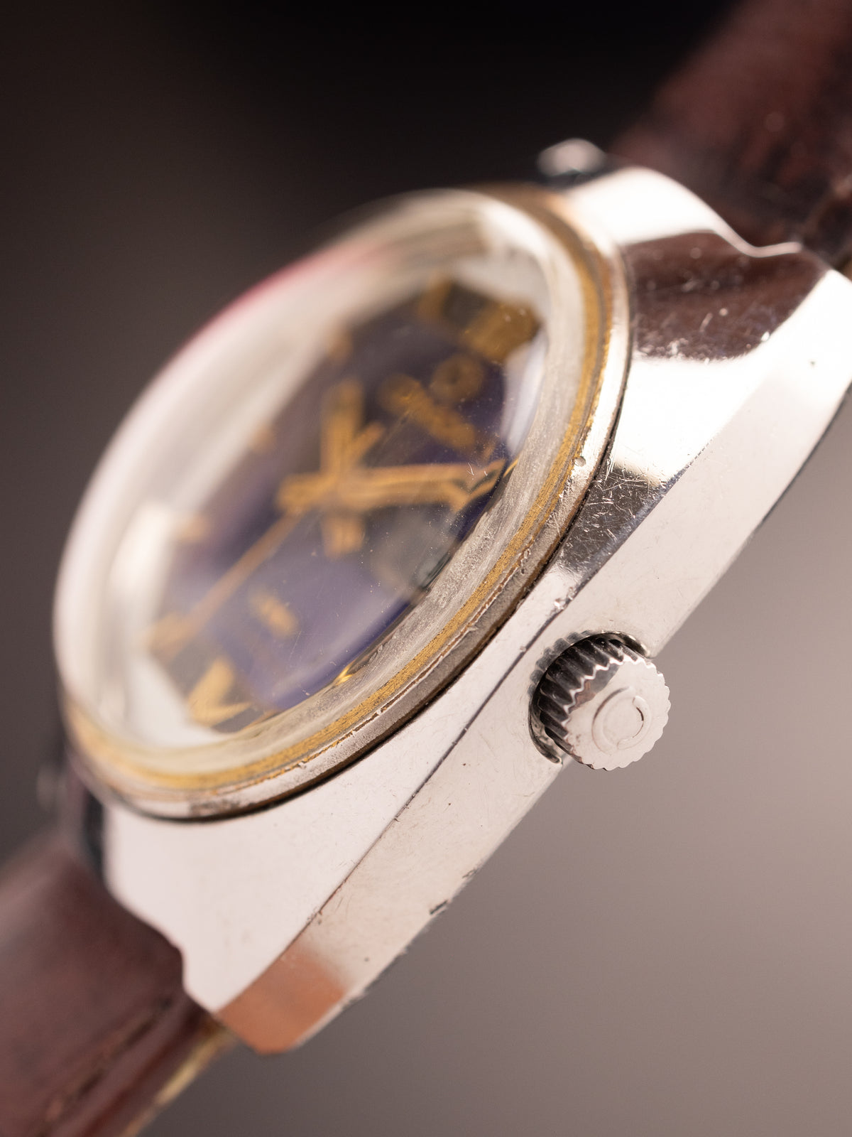 OMAX Jumbo 3D Purple (Ref. 3513 G) (37mm; Automatic)