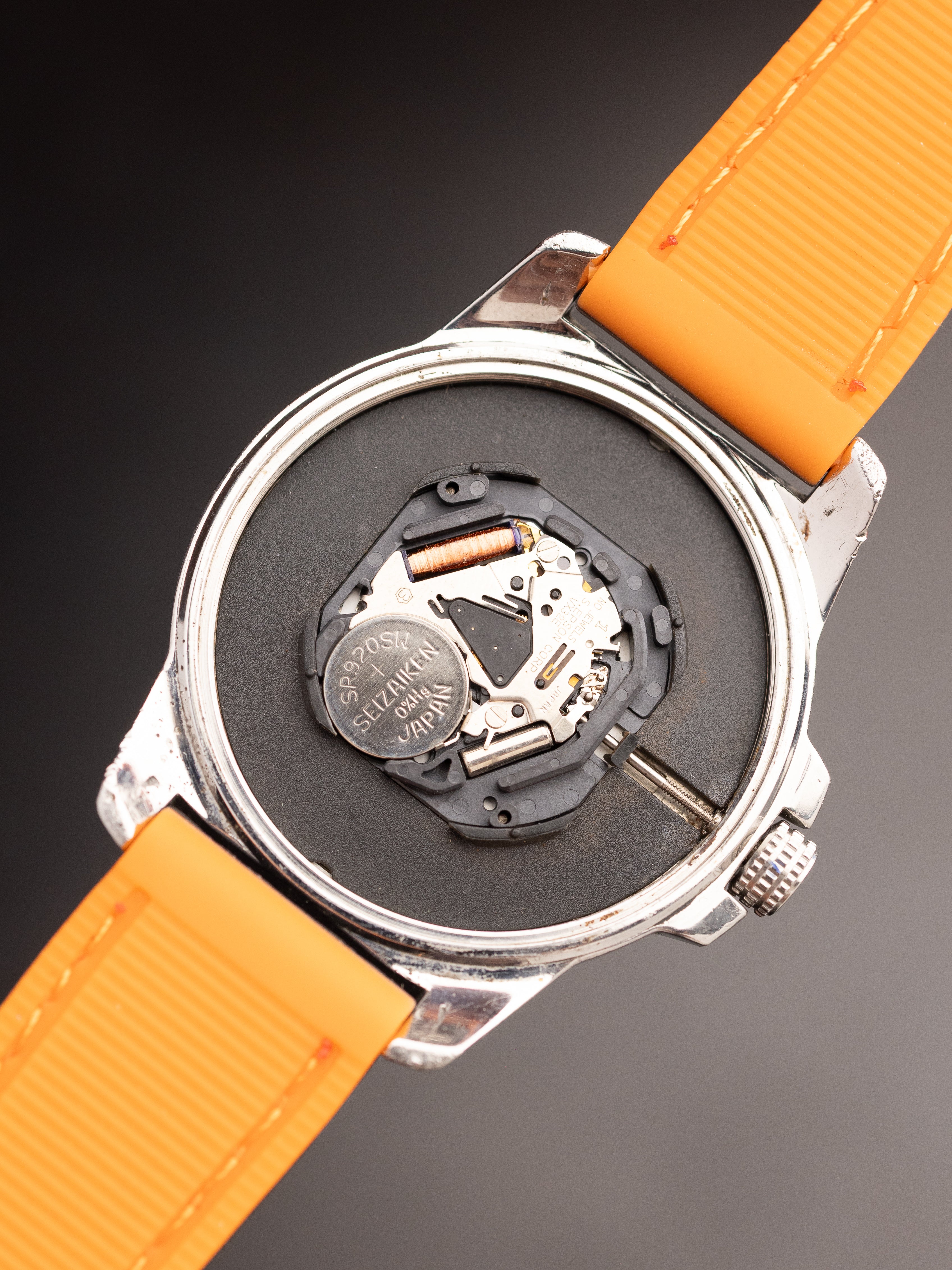 Orient Sports 50 M 691372 (Ref. UN9W-00 CS) (42mm; Quartz)