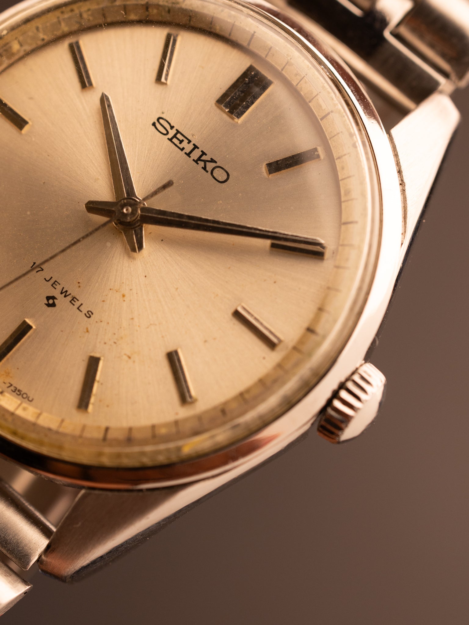 Seiko (Ref. 66-7100P) (35mm; Automatic)