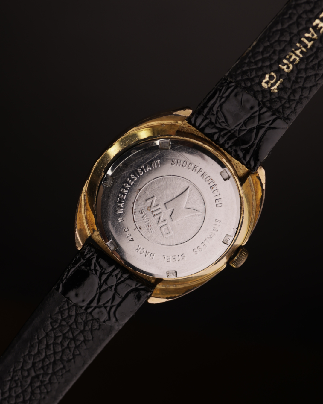 Nino Shockprotected Vintage Watch | 17 Jewels | Swiss Made | Gold-Tone Case | 1970s