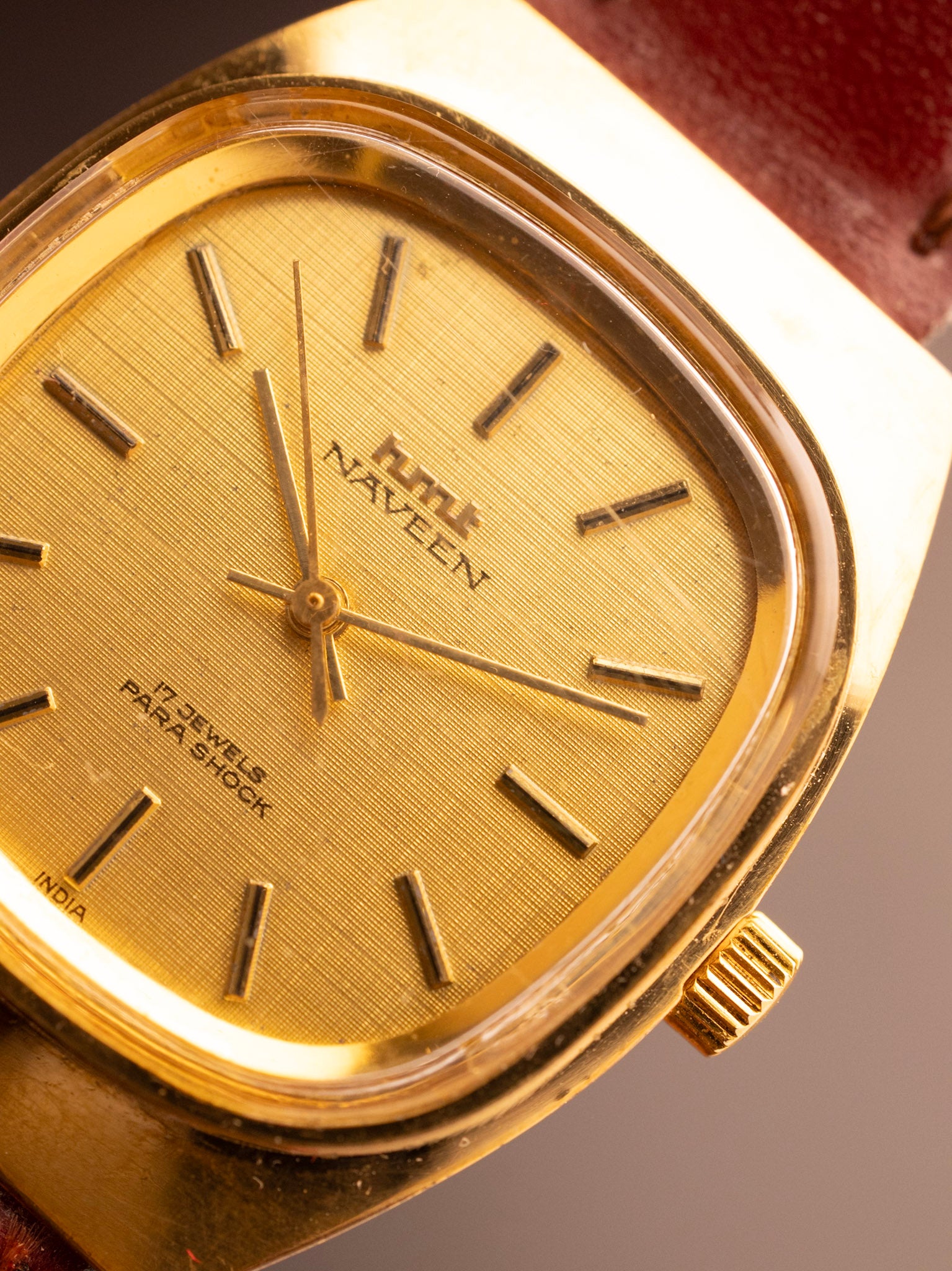 HMT Naveen NOS Gold (Ref. 235179) (34mm; Manual) (Very Rare)