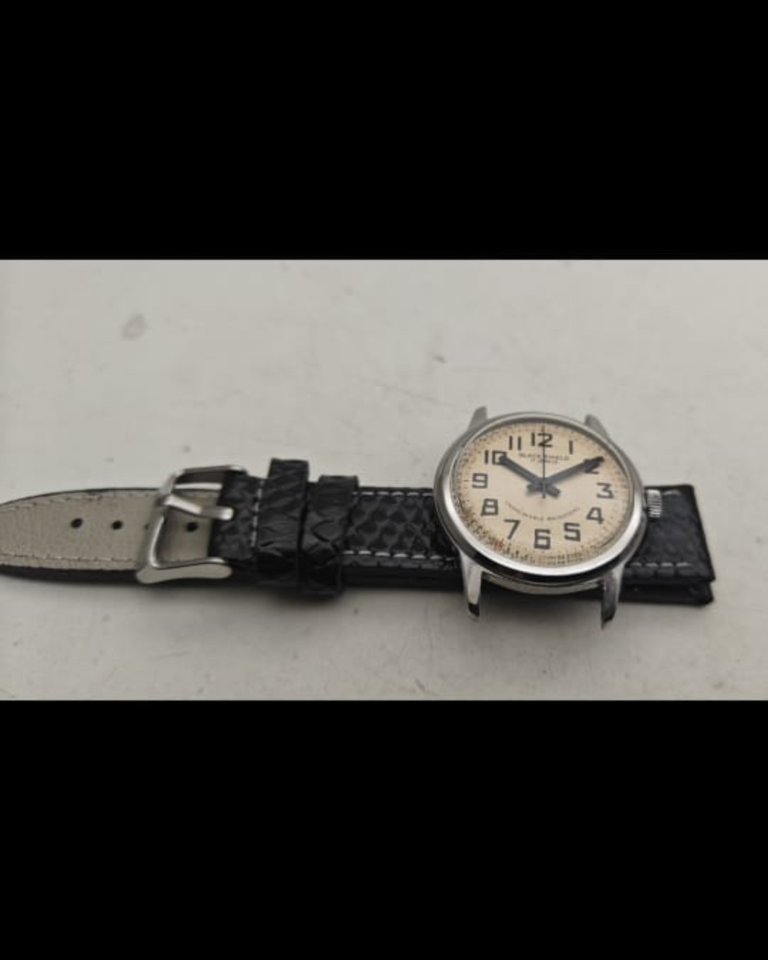 Black Shield Vintage Watch (Automatic)