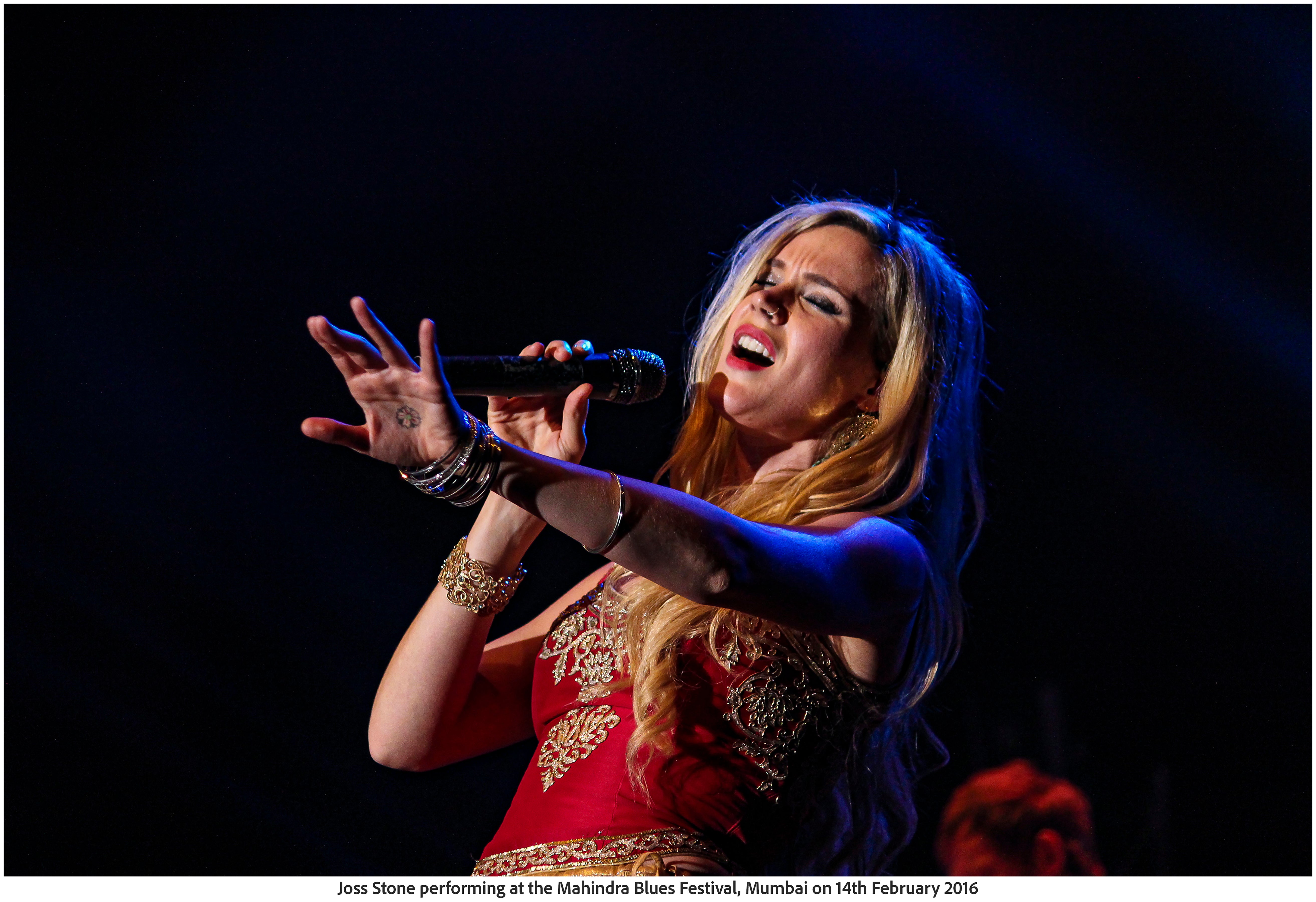 Joss Stone performing at the Mahindra Blues Festival, Mumbai on 14th February 2016 (Photo Frame)