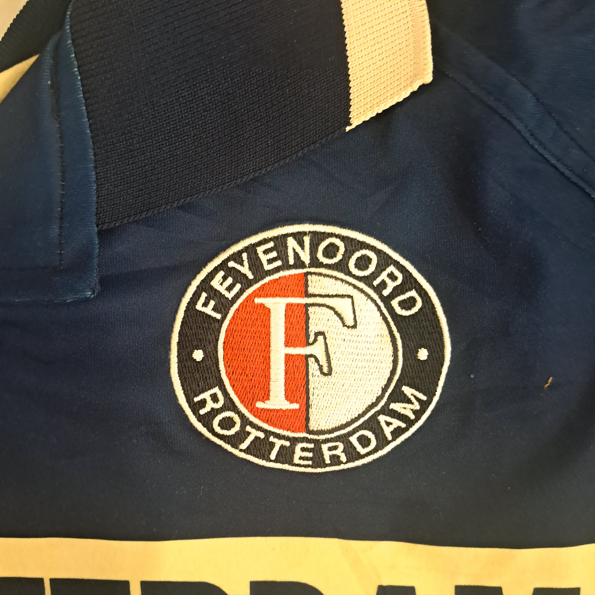 2000-01 Feyenoord Away Jersey- L