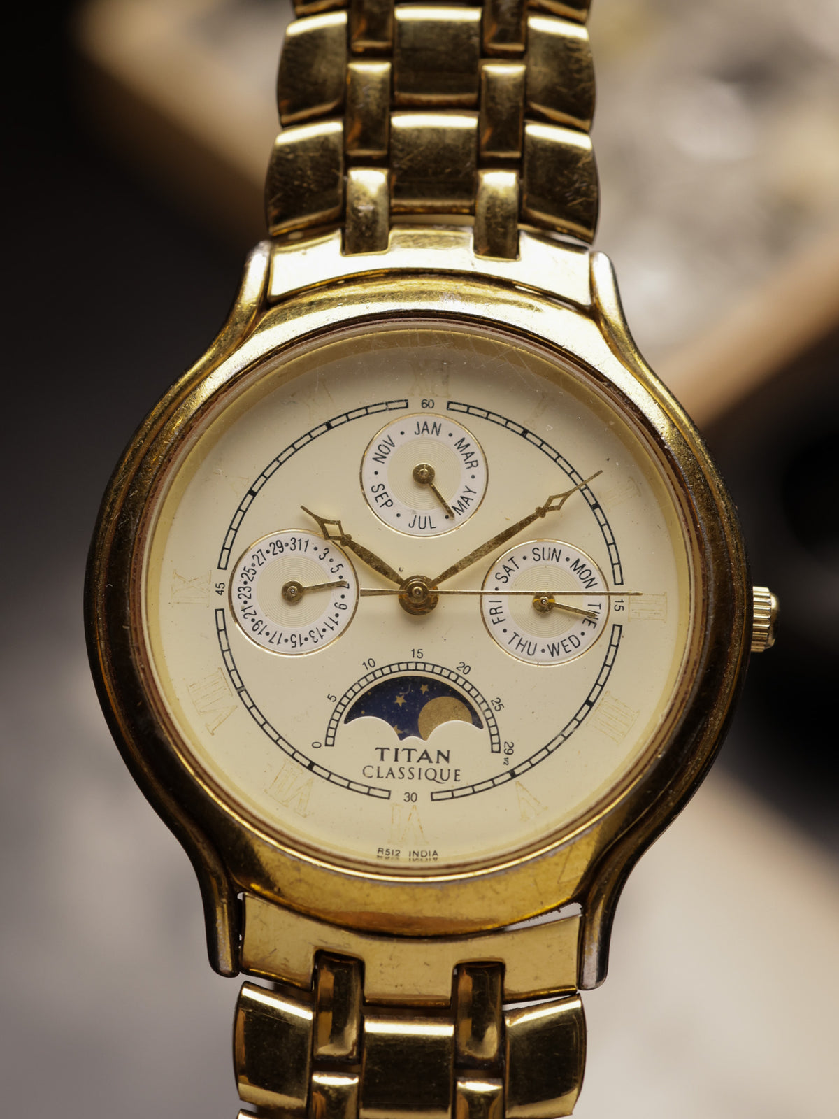 Vintage Avanti Designer Gold Tone Roman Numerals Moon Phase Watch 3 Sub Dials Moon Phase Watch Vintage - 11 For Sale on 1stDibs  main image 3