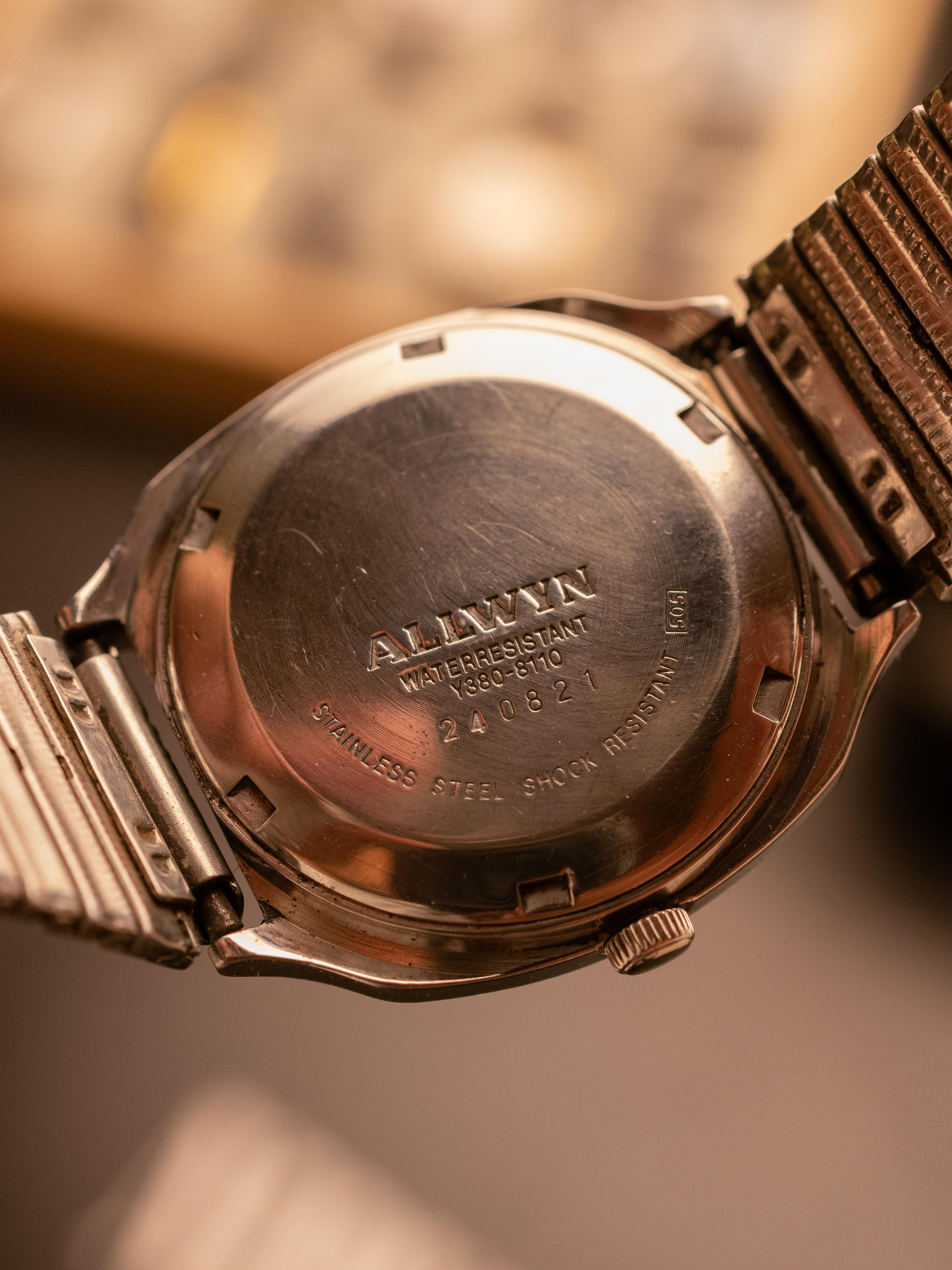 Allwyn Tonneau Case (Ref. Y380-8110) (35mm; Manual)