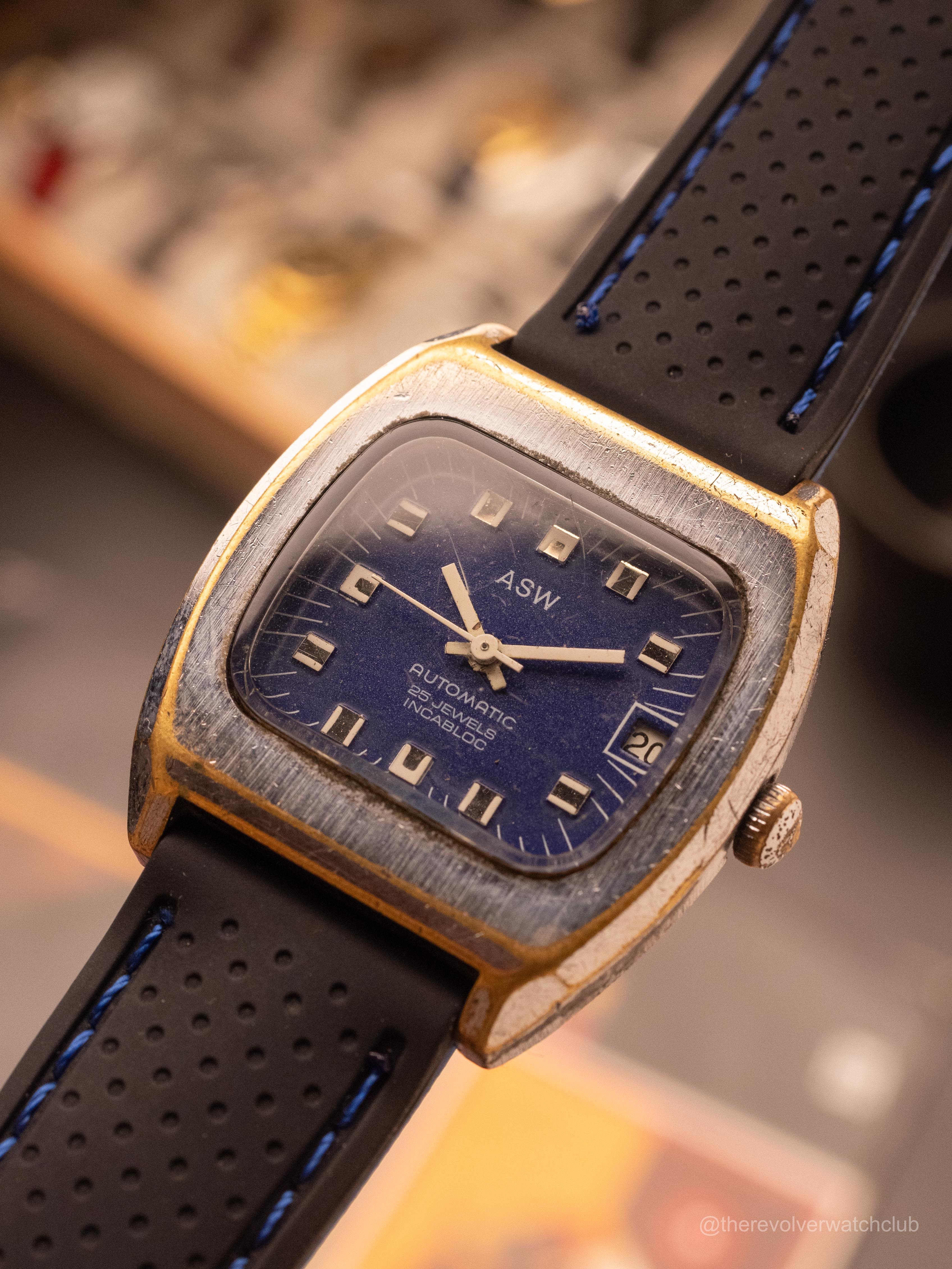 ASW Incabloc (Ref. Unknown) (34mm x 38mm; Automatic) — image 1