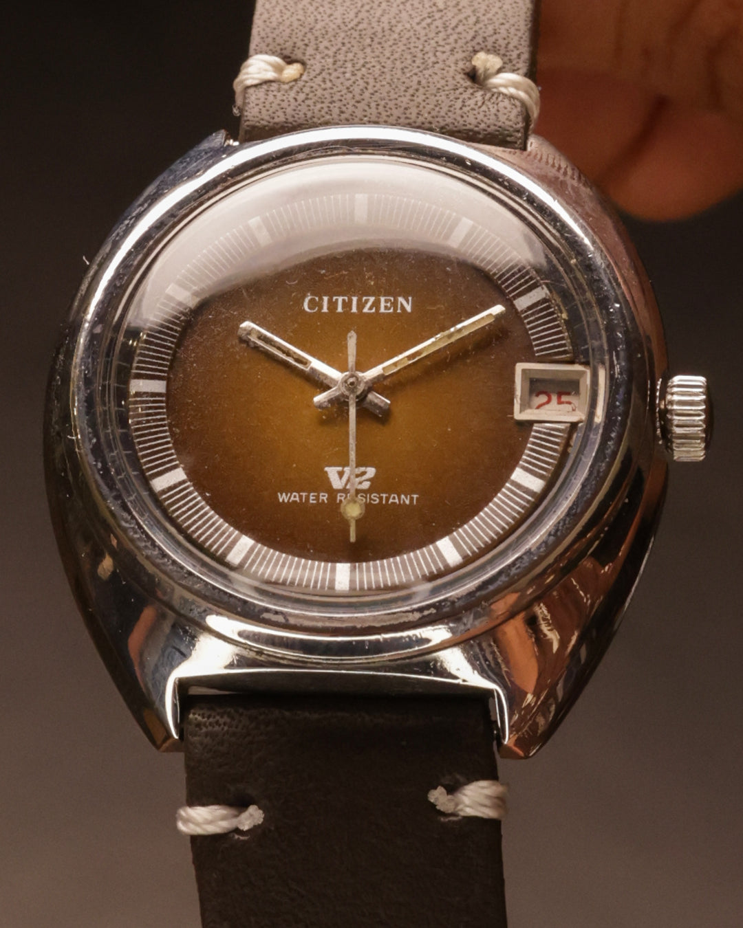 Citizen V2; Rare Brown Gradient Dial (c.1970s)