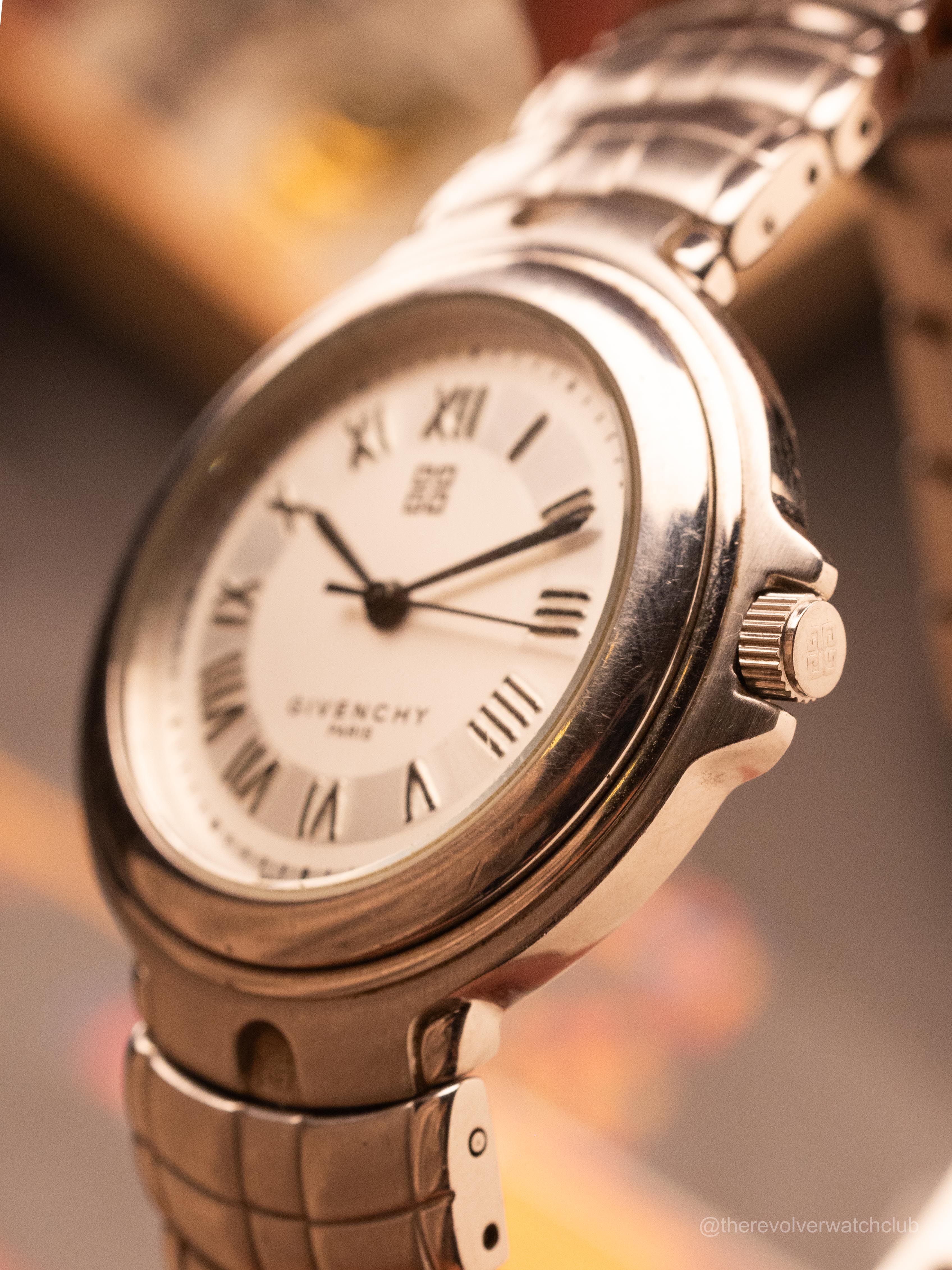 Givenchy Pagode (Ref. PA 300072) (37mm; Quartz) — image 4