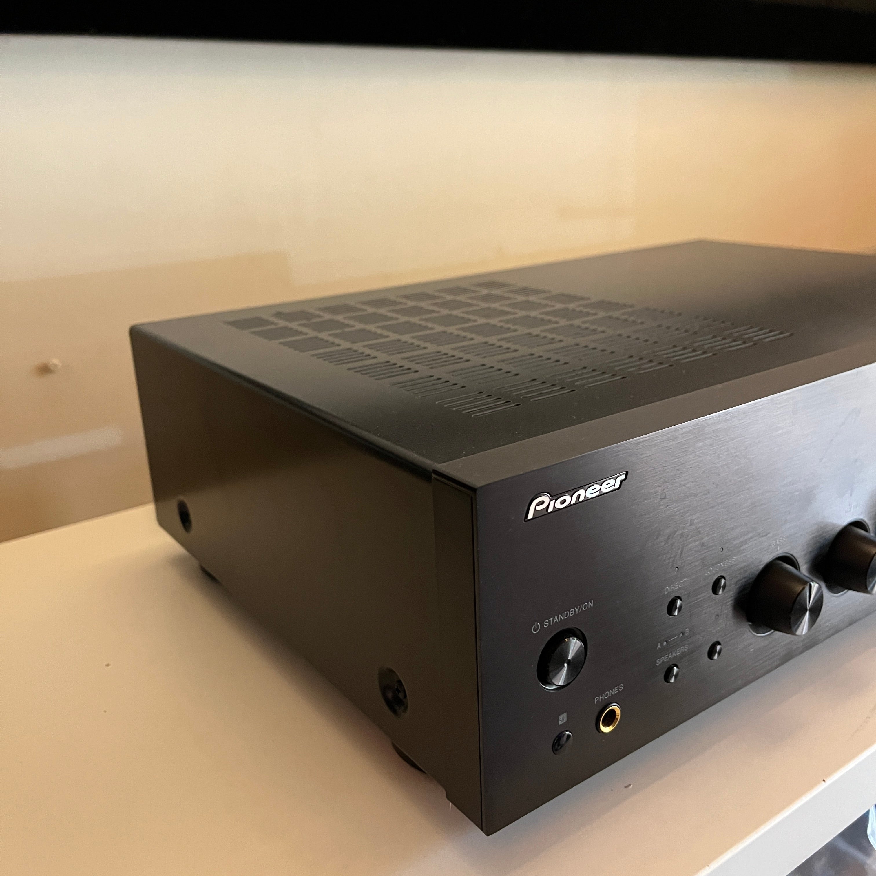 Pioneer A-40AE (Demo Unit)
