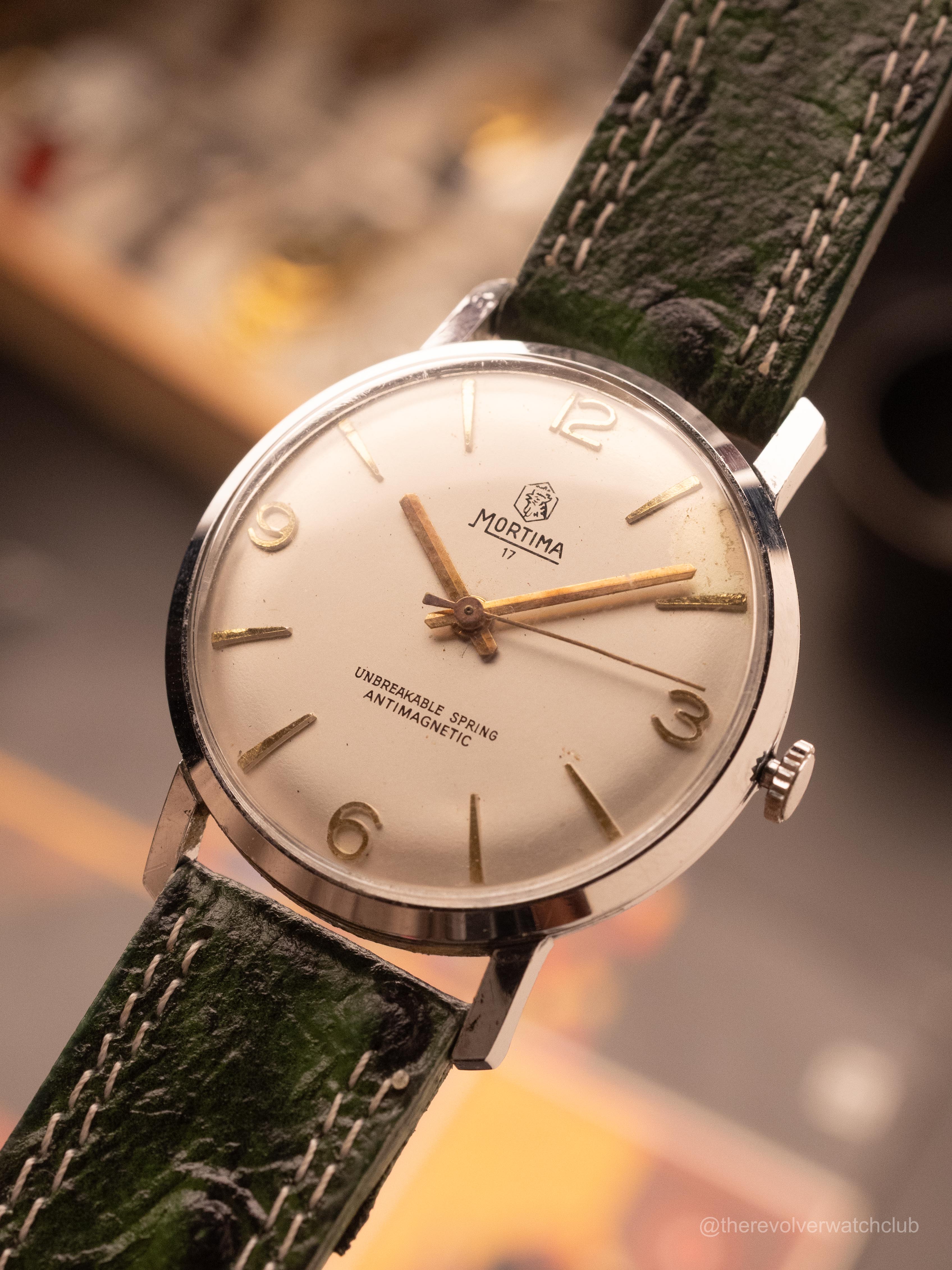 Mortima De Luxe (Ref. Unknown) (35.5mm; Manual) — image 1