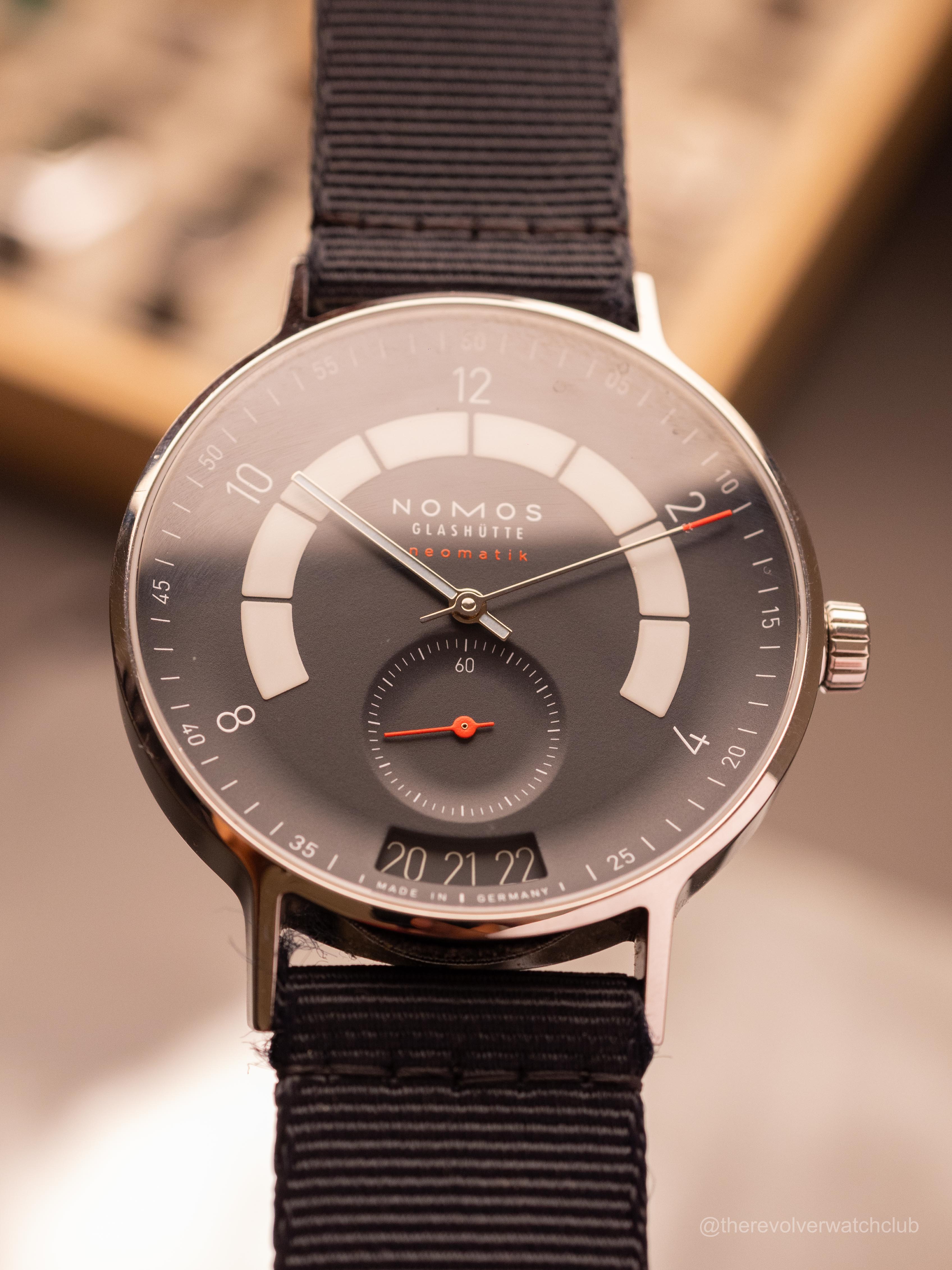 Nomos Glashutte Autobahn Neomatik 41 Date Midnight Blue (Ref. 1302) (41mm; Automatic) — image 1