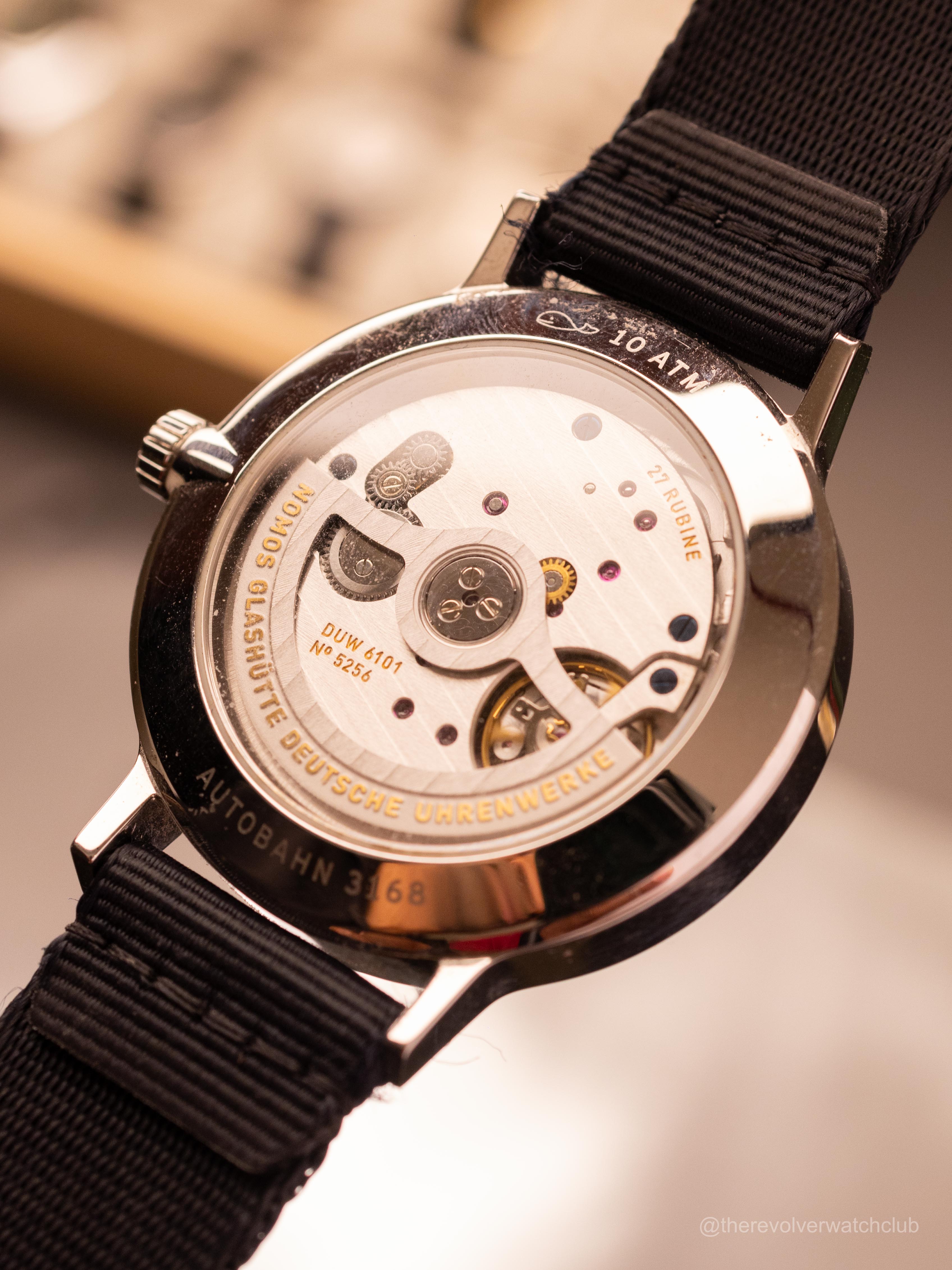 Nomos Glashutte Autobahn Neomatik 41 Date Midnight Blue (Ref. 1302) (41mm; Automatic) — image 2