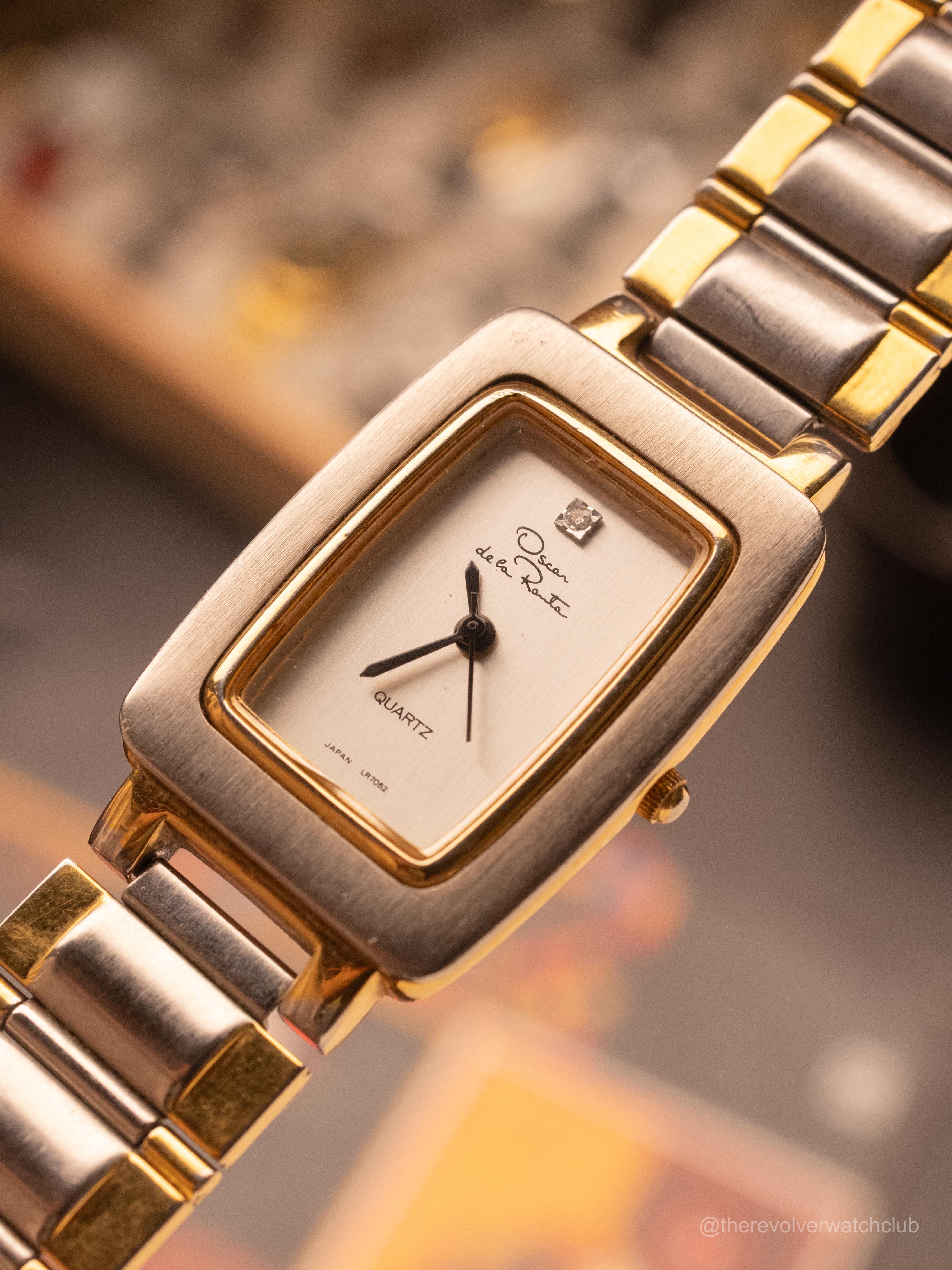 Oscar de la Rente — Rare (Ref. 300-2035) (25mm x 32mm; Quartz) — image 1