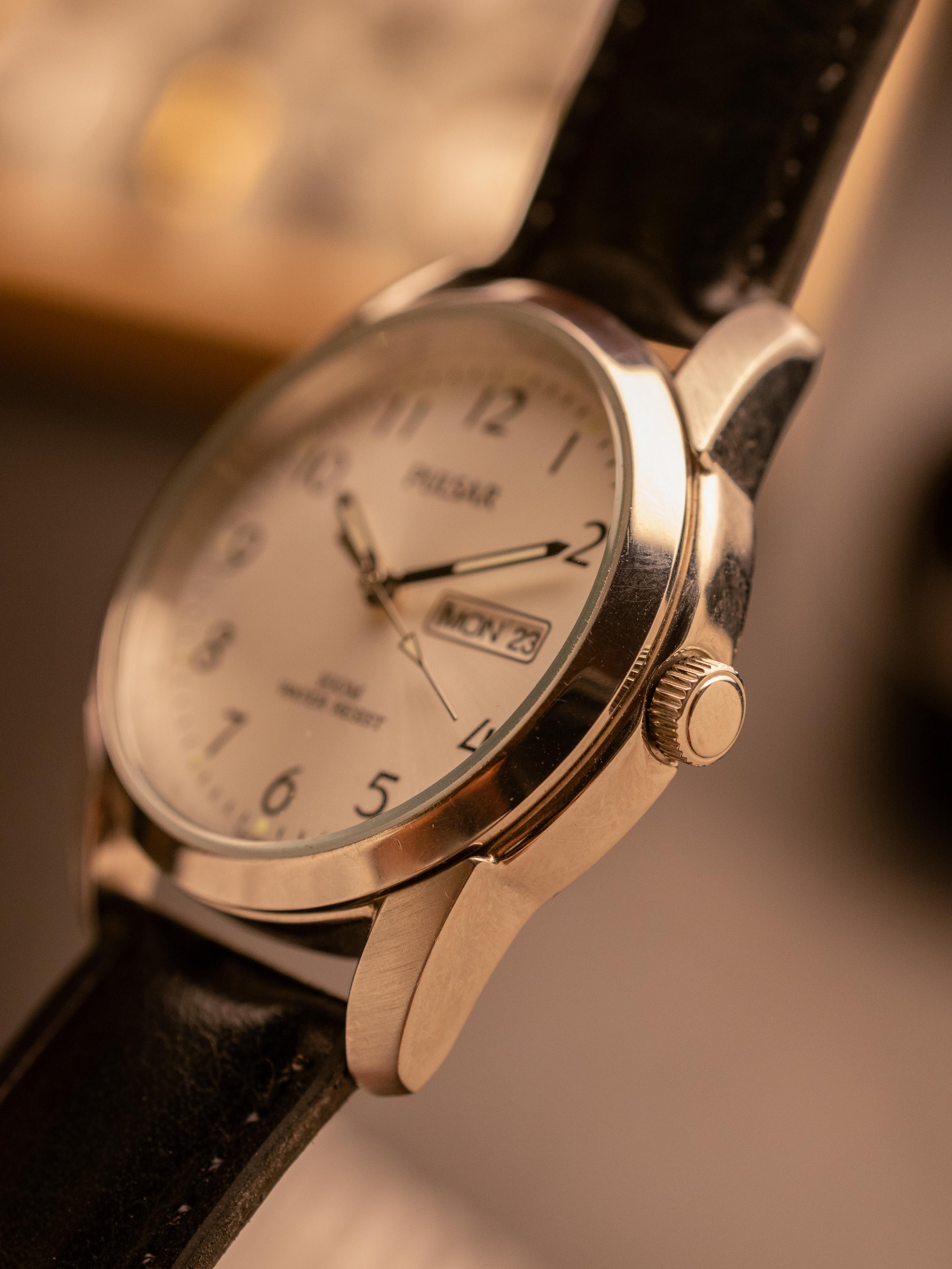 Pulsar PJ6017 (Ref. 0D0410) (37mm; Quartz)