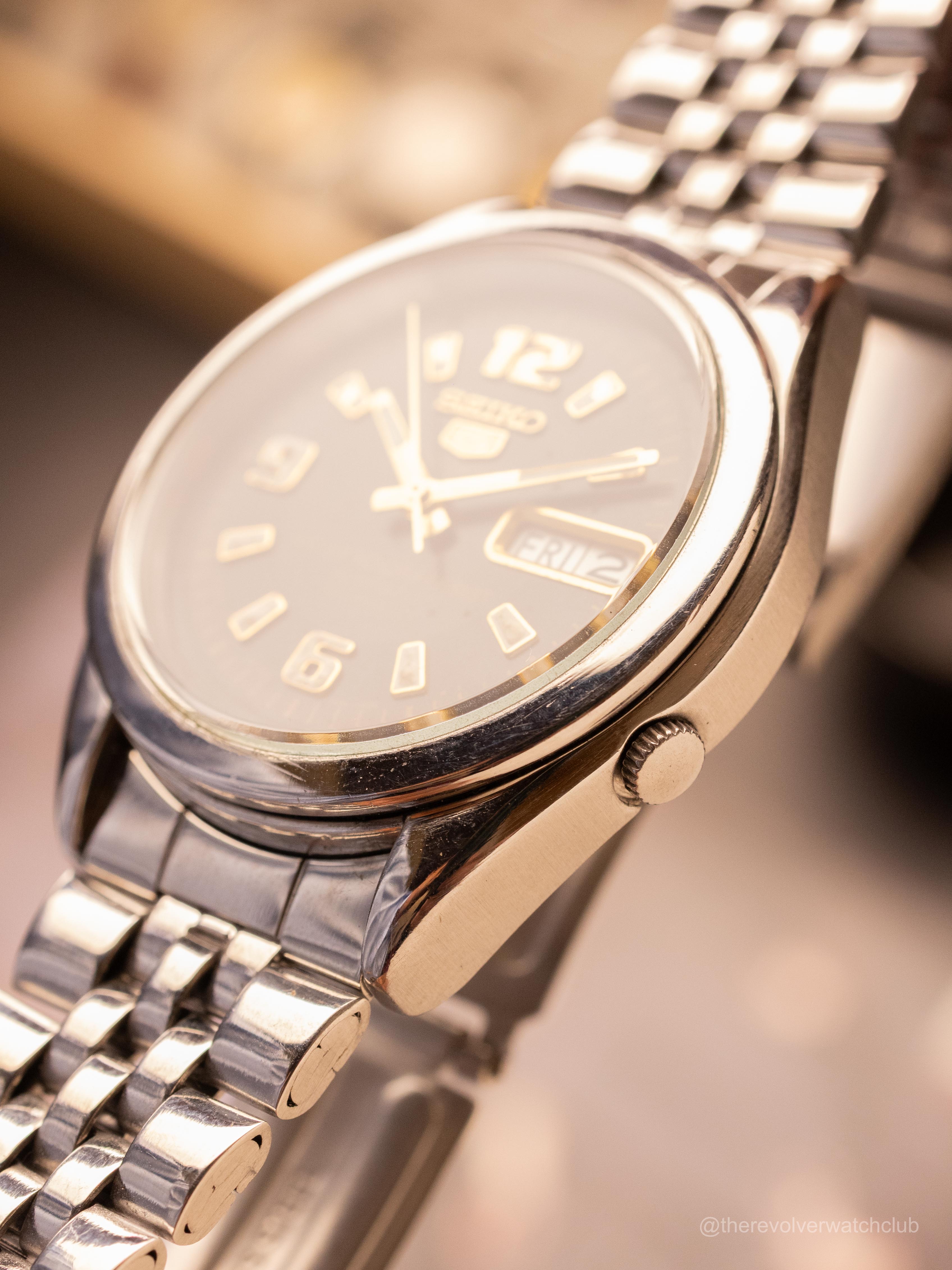 Seiko 5 Sports (Ref. 7S26-00X0) (37mm; Automatic) — image 4
