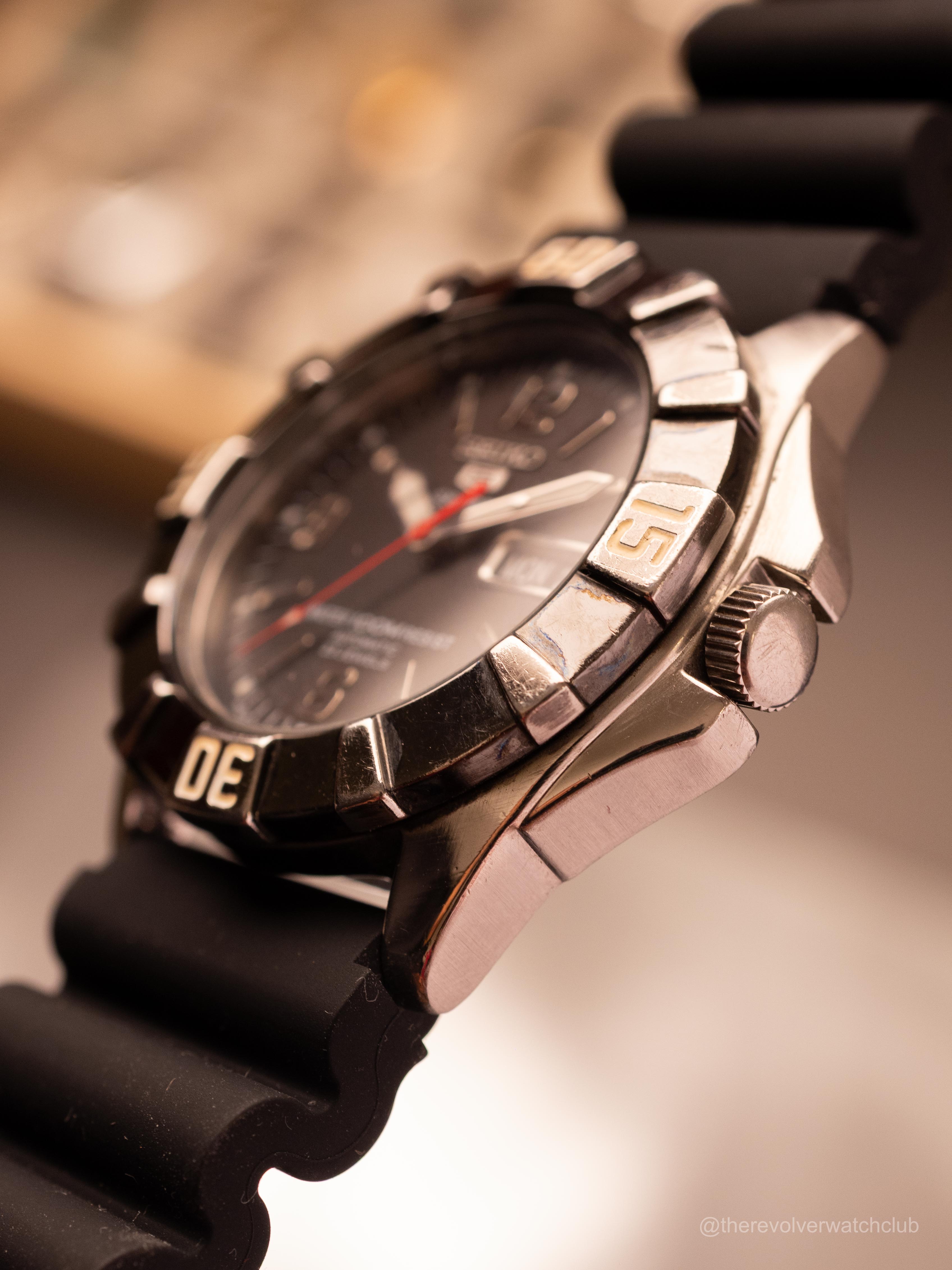 Seiko 5 Sports (Ref. 7S36-O3F0) (42mm; Automatic) — image 4