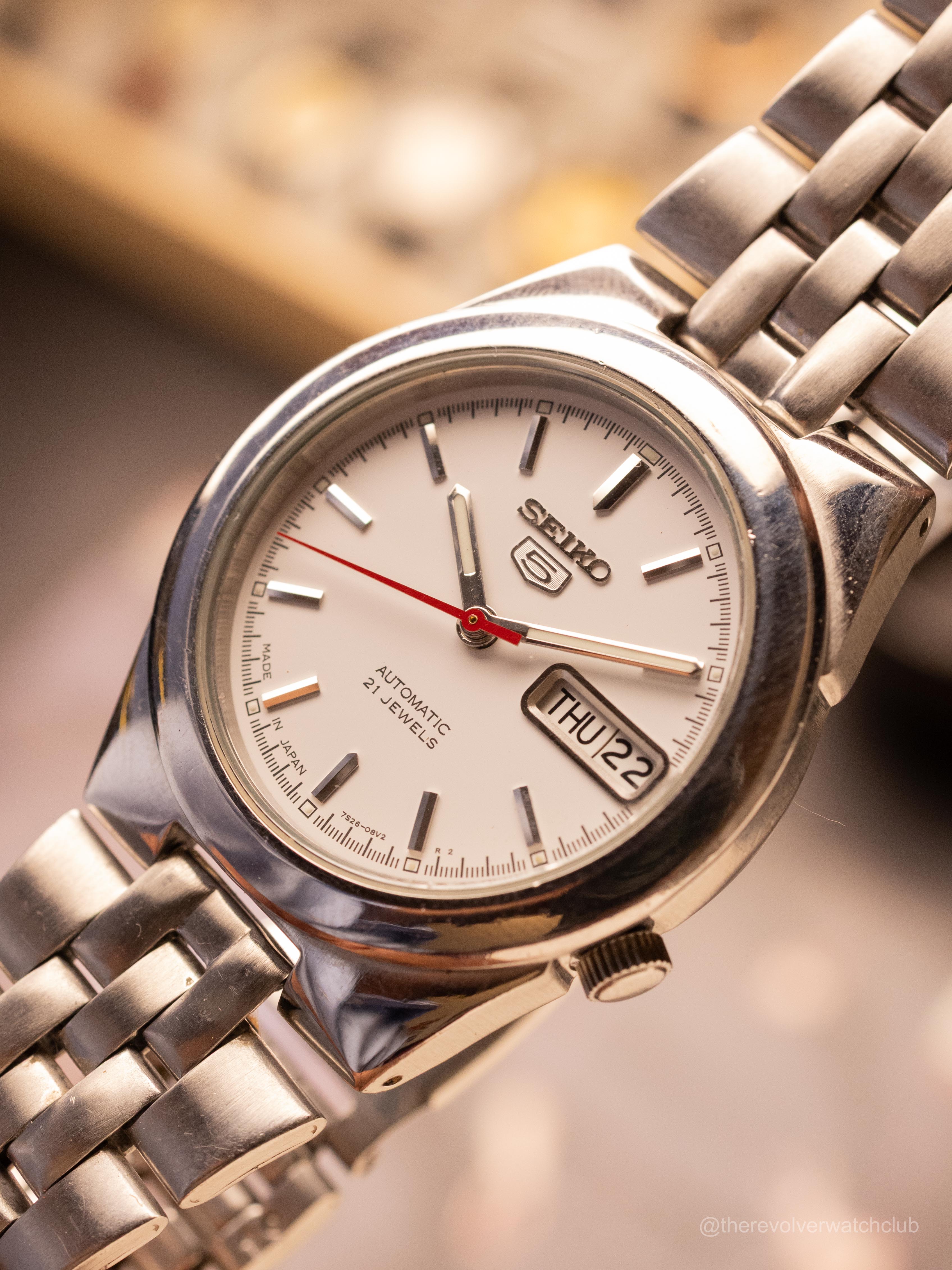 Seiko 5 Stock Bracelet (Ref. 7526-02V0) (36mm; Automatic) — image 2