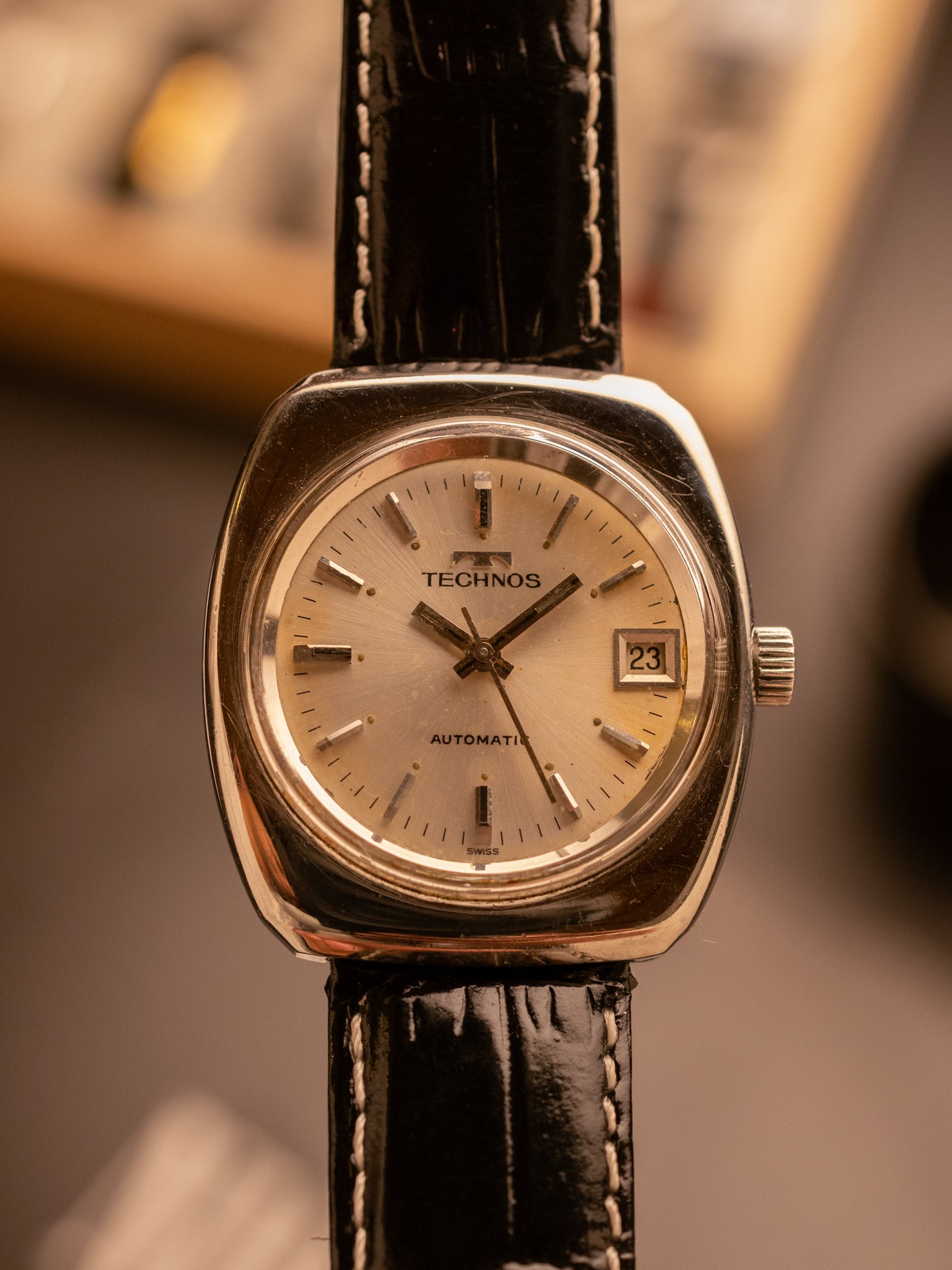 Technos Automatic (Ref. 10565) (33mm; Automatic) – The Revolver Club