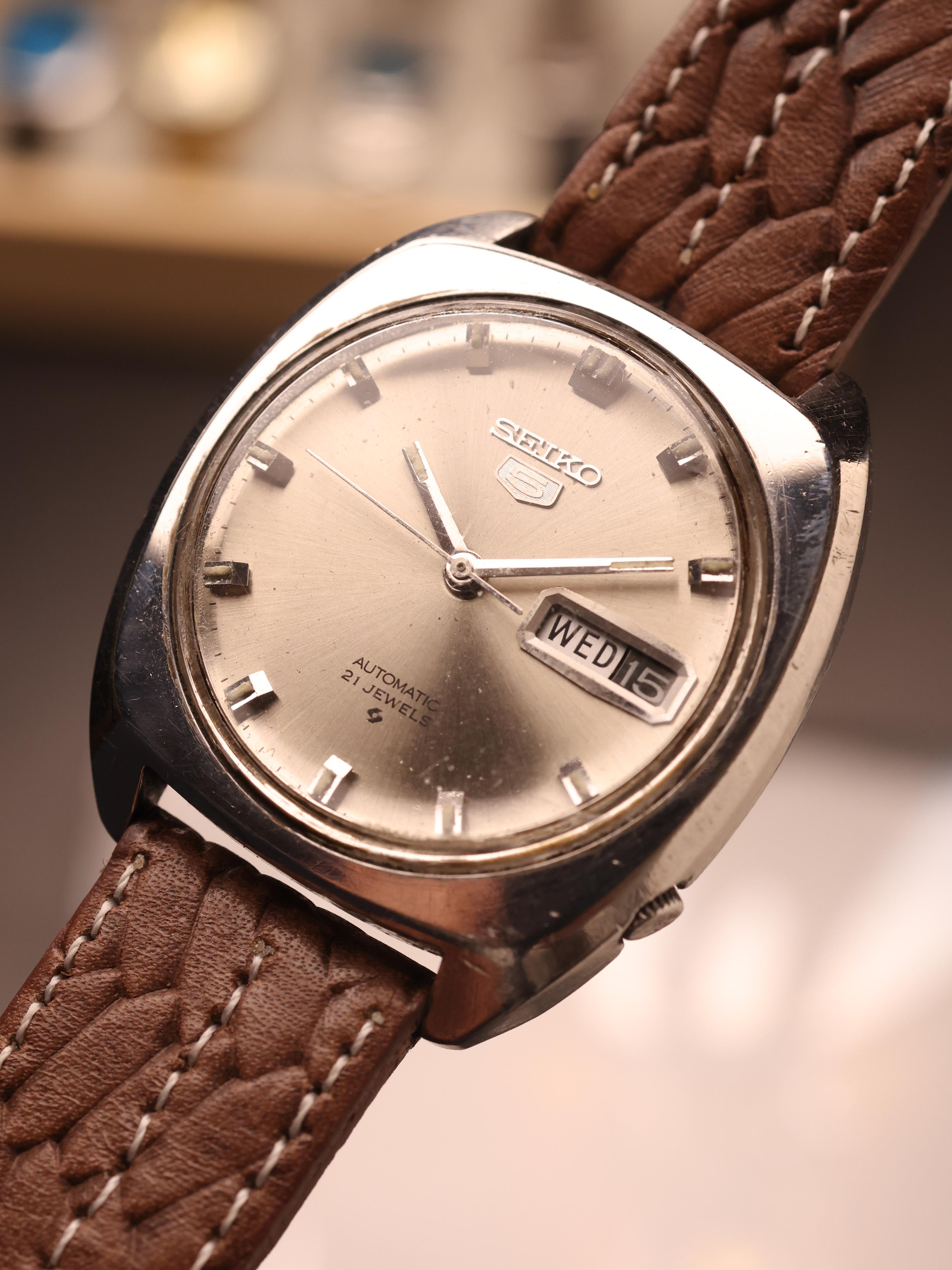 Seiko 5 (Ref. 6119 7100) (35mm; Automatic)