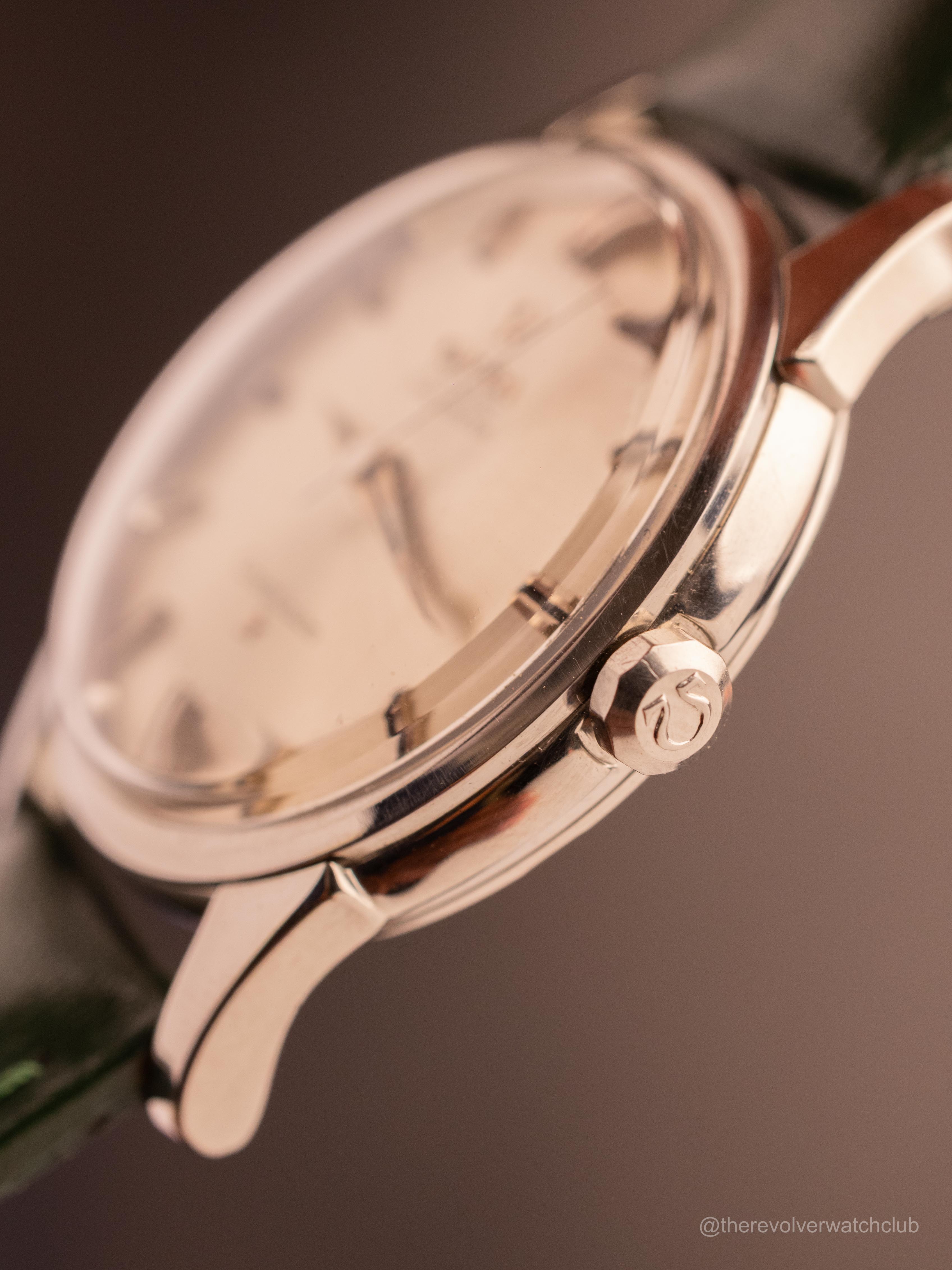 Omega Constellation Pie-Pan Chronometer NOS Cal. 551 (Ref. 14381-11 SC) (35mm; Automatic)