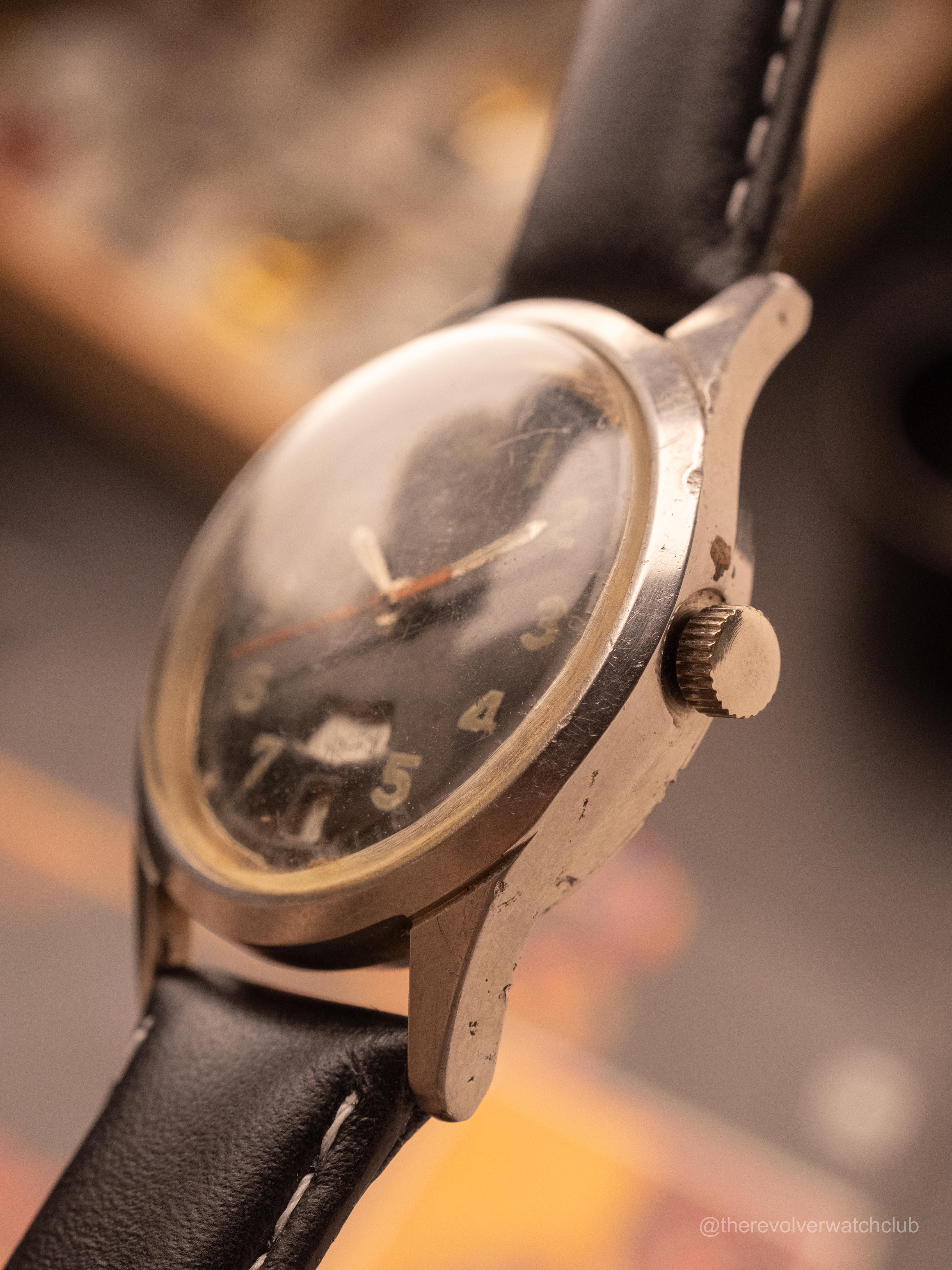 West End Watch Co. Sowar - Arabic Military Dial — Rare, Smiley Presidential (Ref. K-4149) (35mm; Automatic) — image 4