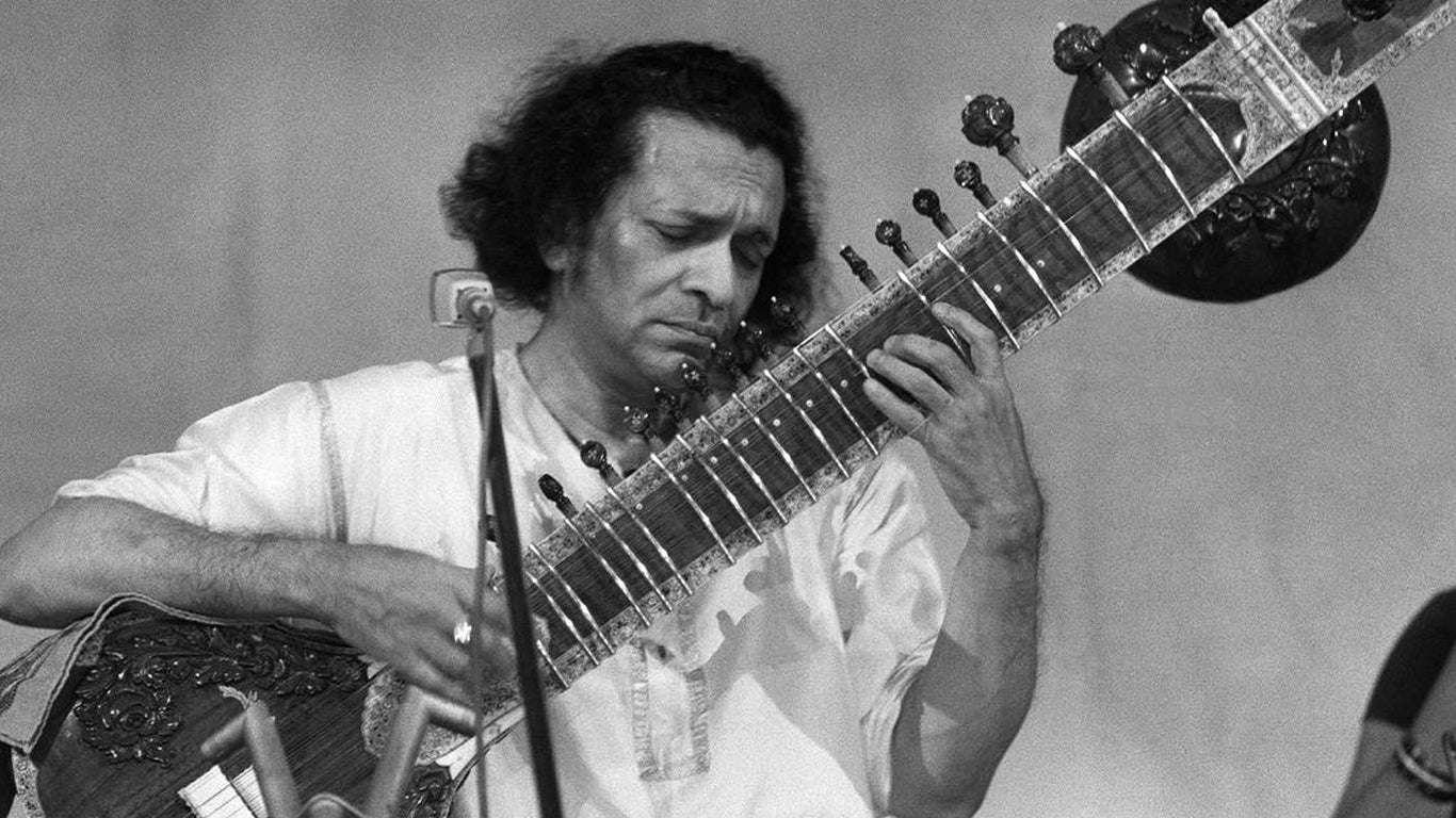 Ravi Shankar performing live in the US