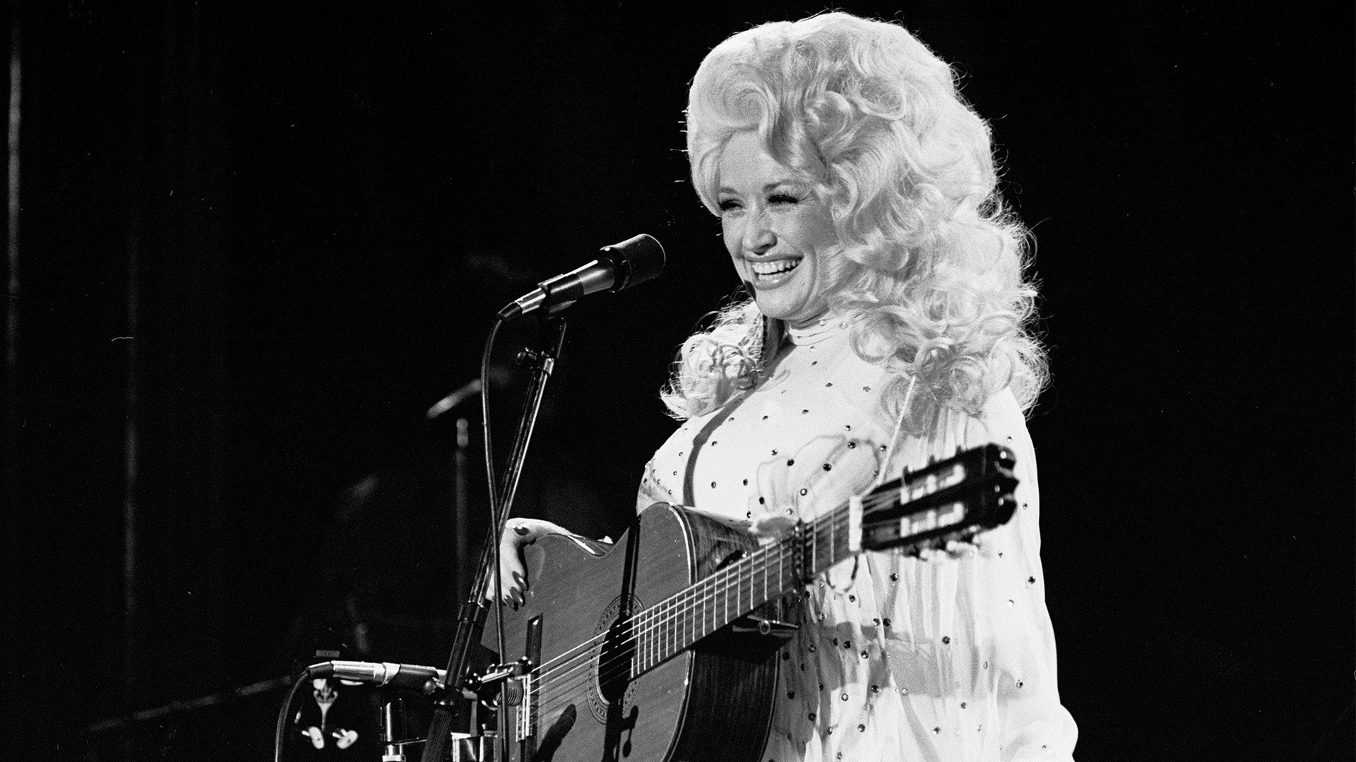 Dolly Parton (19th January 1946 - 25th August 2026)