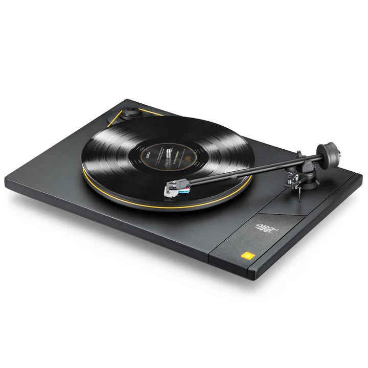 MoFi Electronics StudioDeck+ Turntable (With Cartridge StudioTracker)
