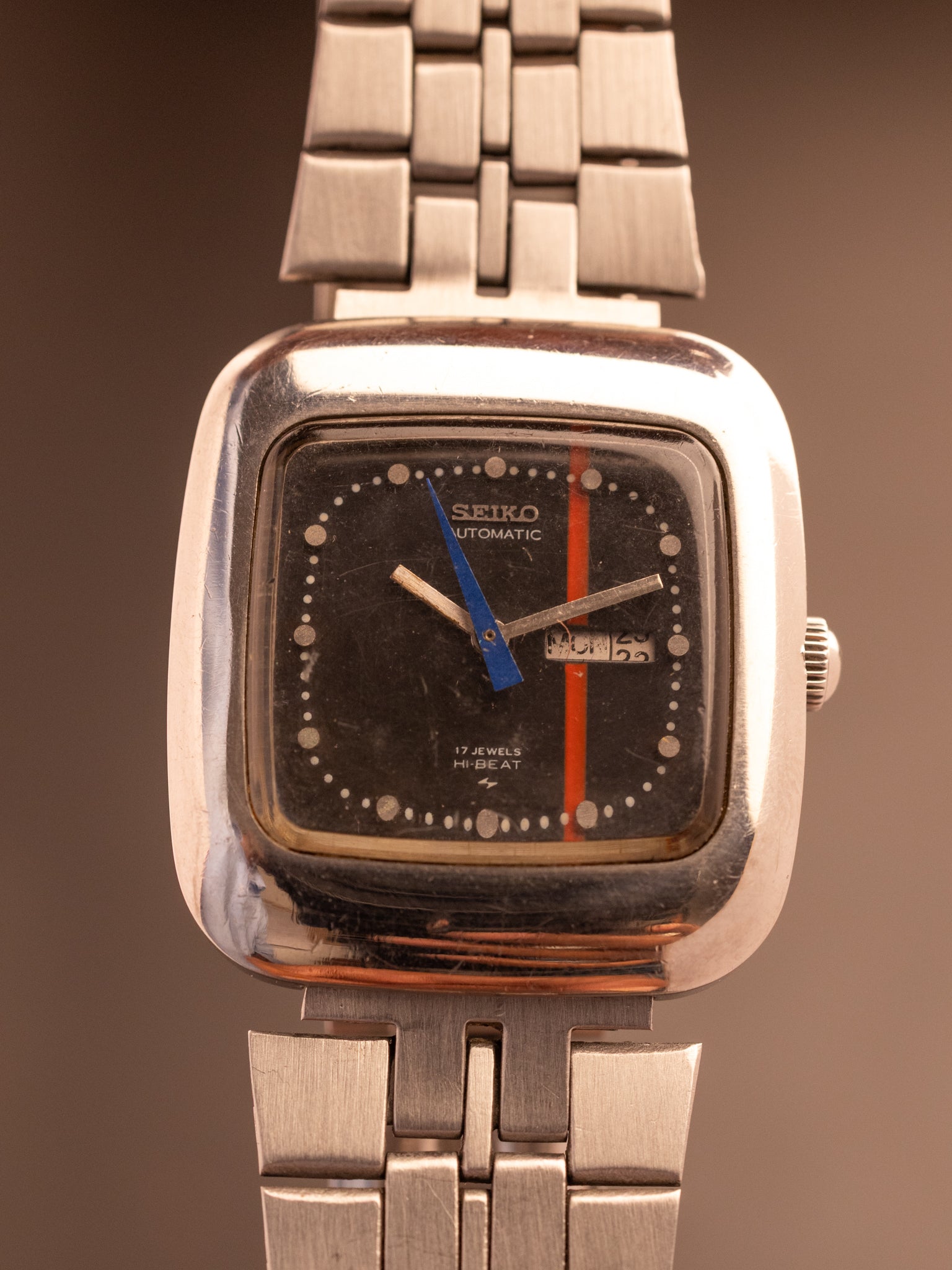 Seiko TV Hi Beat (Ref. 2206-3080) (30mm; Automatic)