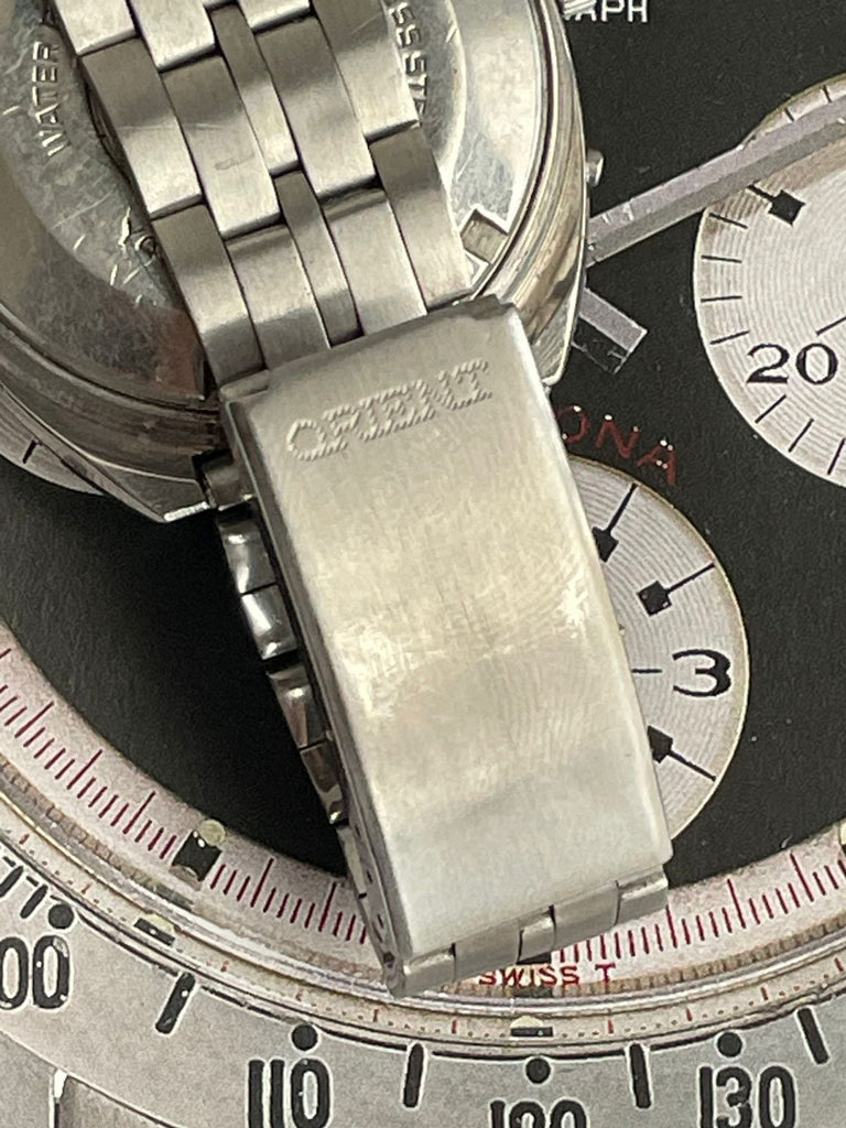 Buy Vintage Watch Orient Multi year Calendar (1984) The Revolver Buy Vintage Watch Orient Multi year Calendar (1984) The Revolver