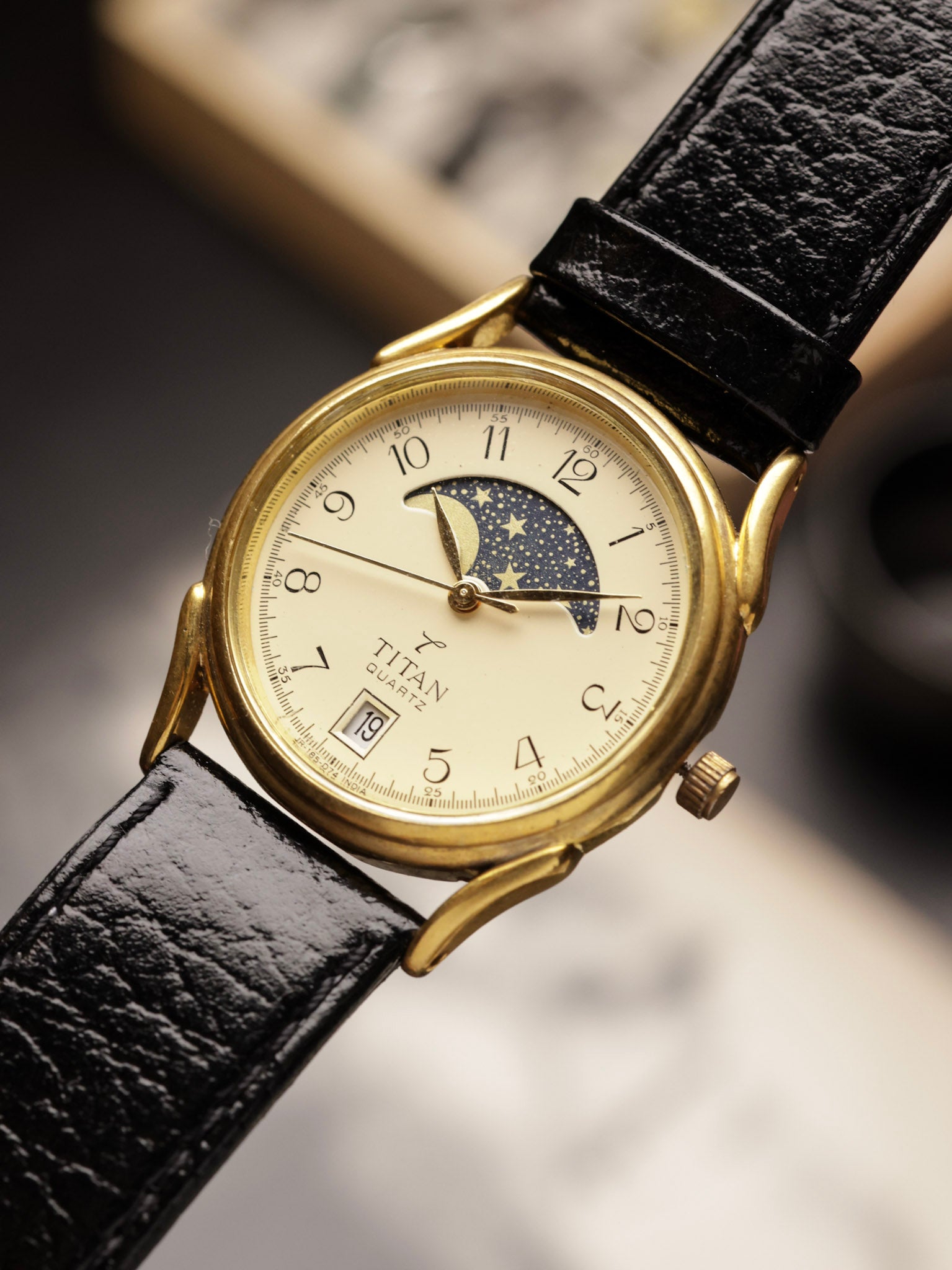 Titan Quartz Moonphase-[36mm] Quartz (Ref. 185C-99)