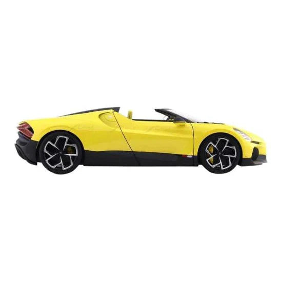 Bburago - 1 : 18 Diecast Scale Model -  Official Licensed Product - Bugatti Mistral